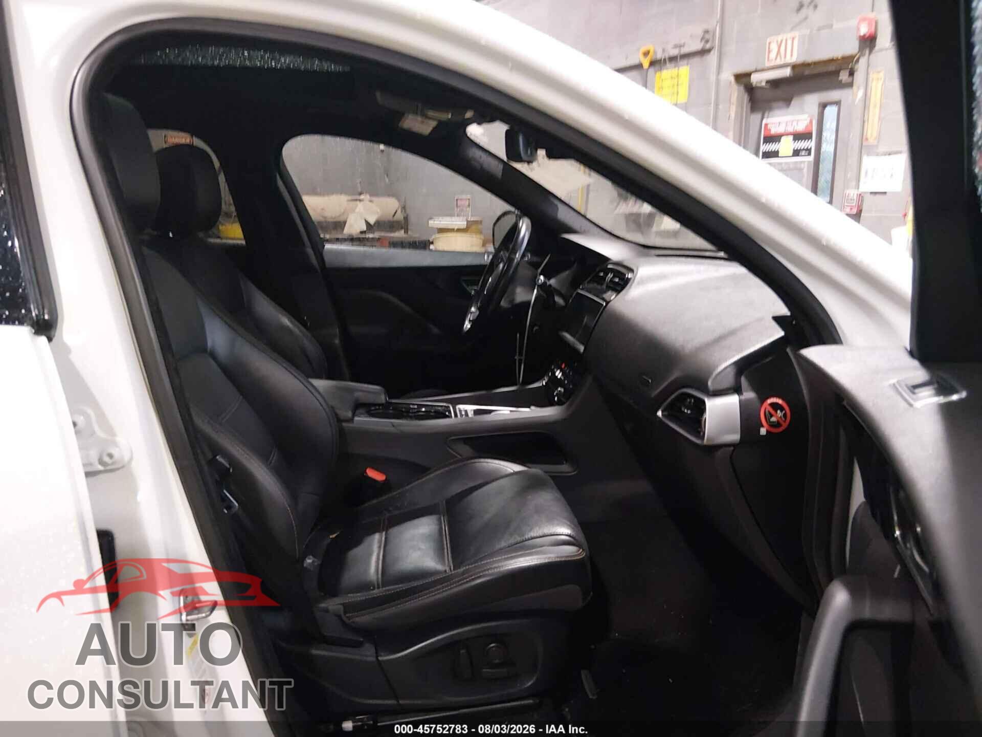 JAGUAR F-PACE 2017 - SADCK2BV0HA499730