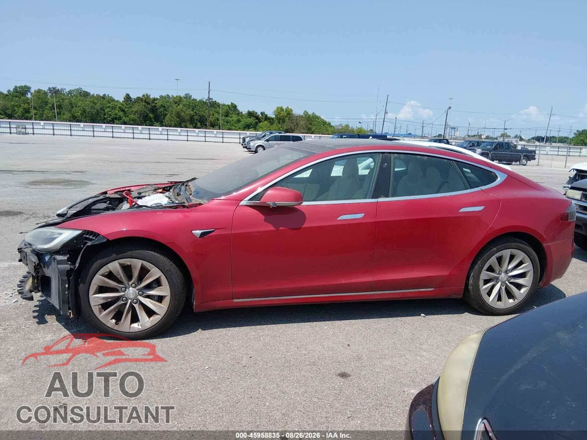 TESLA MODEL S 2017 - 5YJSA1E2XHF215372