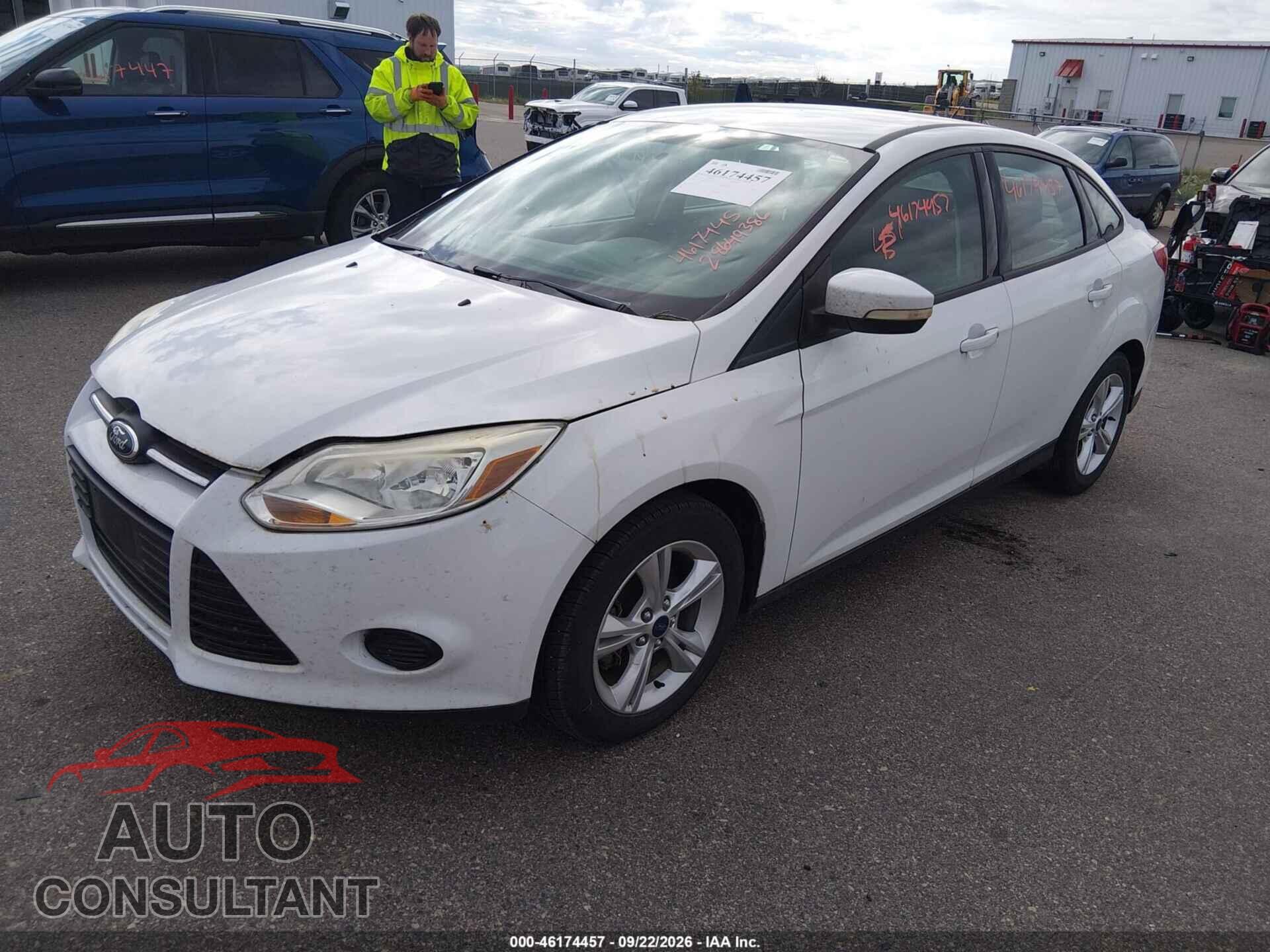 FORD FOCUS 2013 - 1FADP3F24DL381952