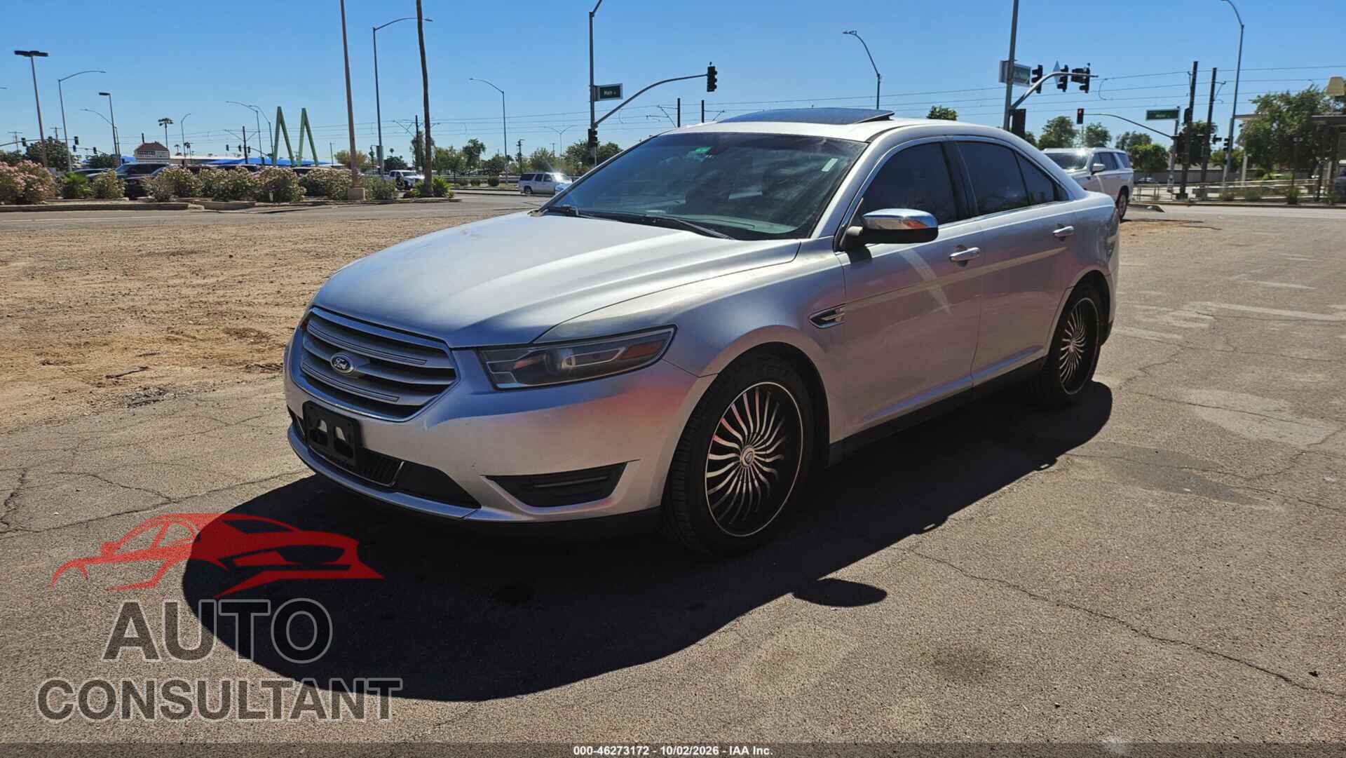 FORD TAURUS 2013 - 1FAHP2F83DG221618