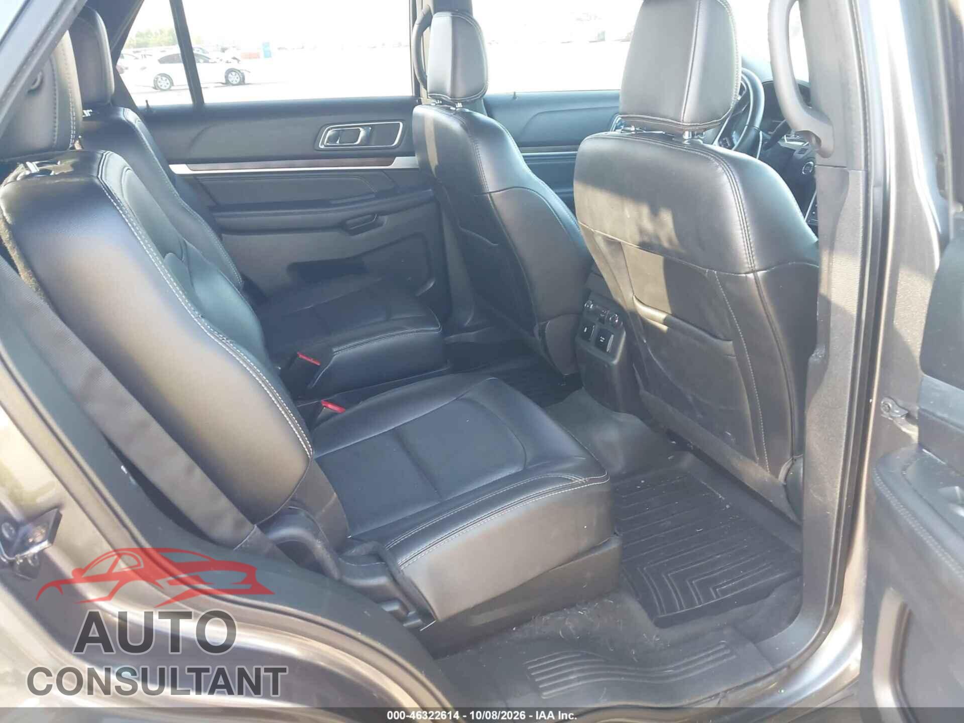 FORD EXPLORER 2018 - 1FM5K7F88JGB29923