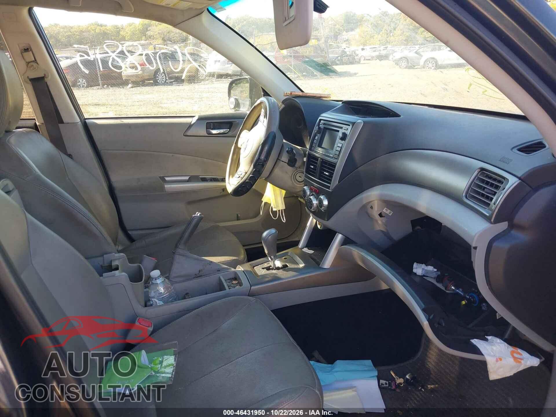 SUBARU FORESTER 2011 - JF2SHAEC8BH700896