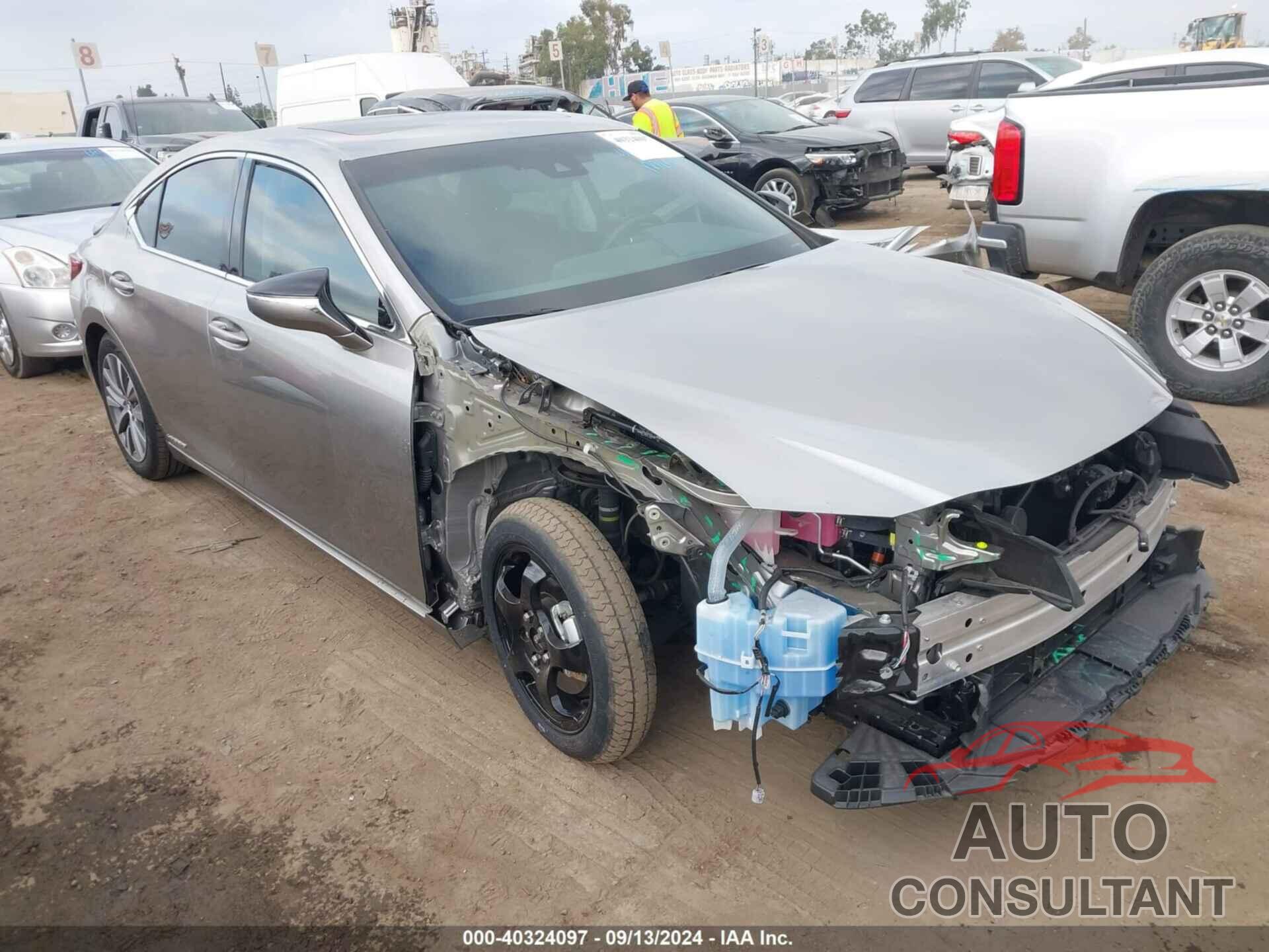 LEXUS ES 300H 2020 - 58AD21B10LU004851