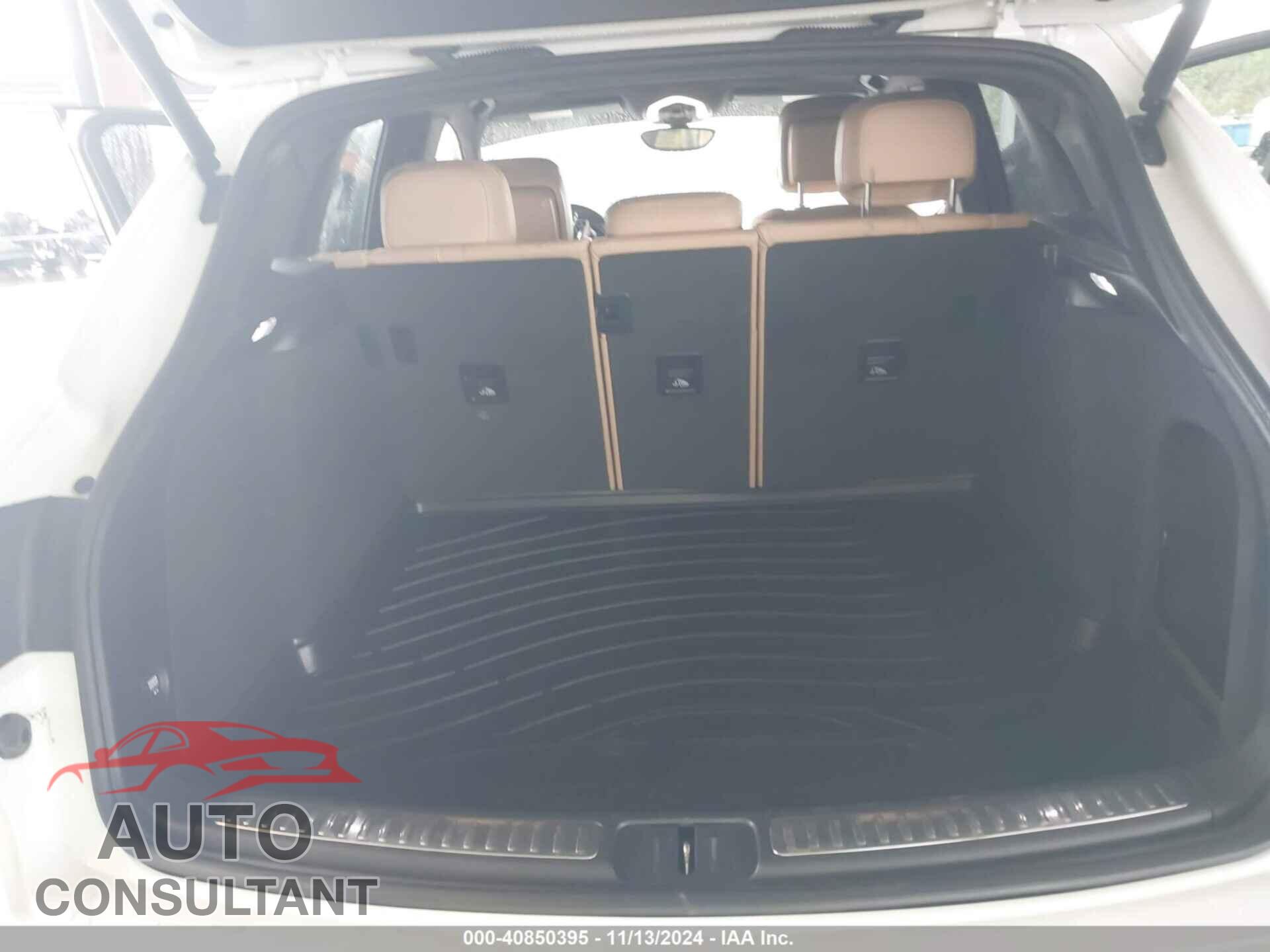PORSCHE MACAN 2017 - WP1AA2A58HLB02243