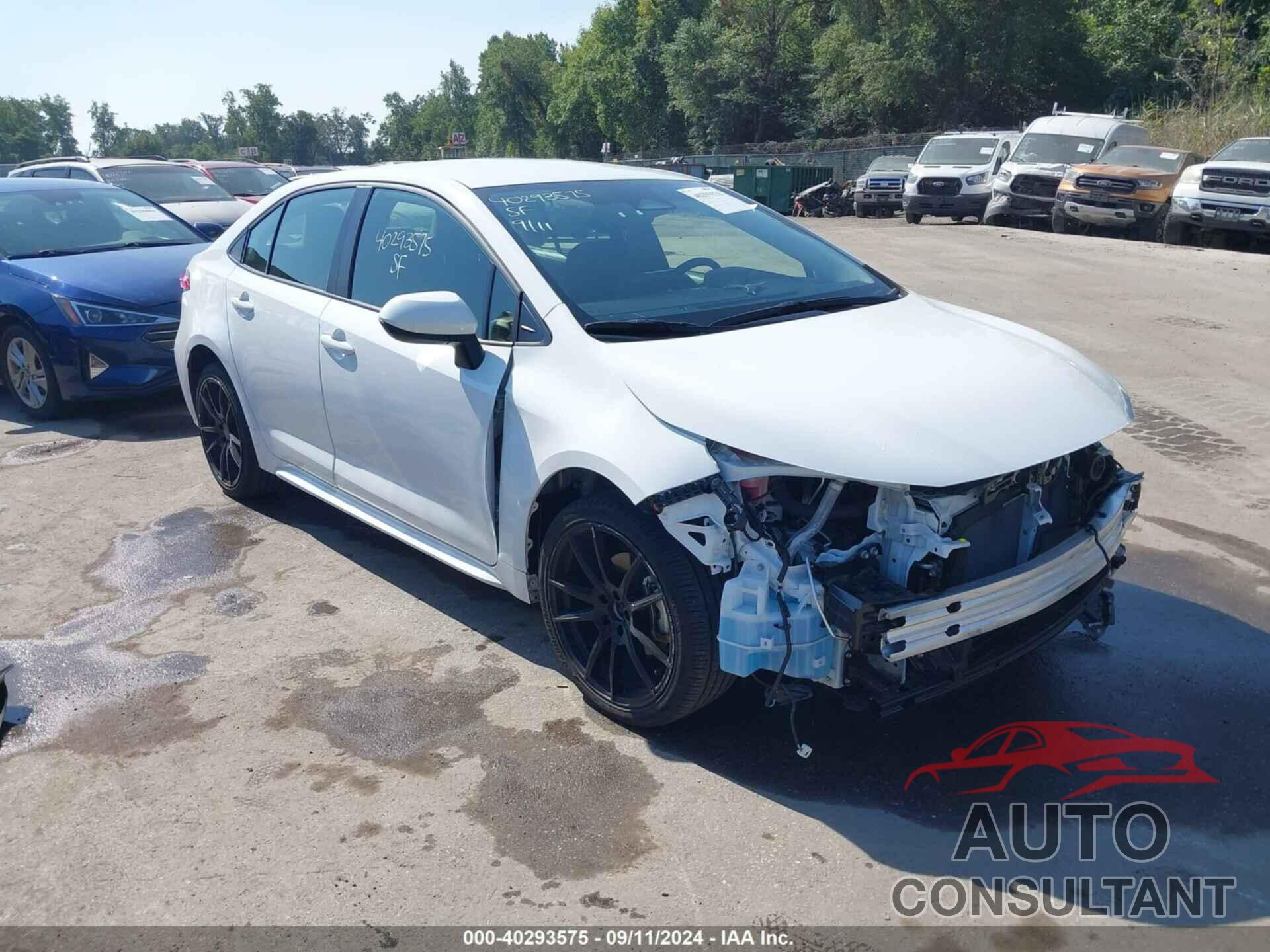 TOYOTA COROLLA 2024 - JTDBCMFE7R3042980