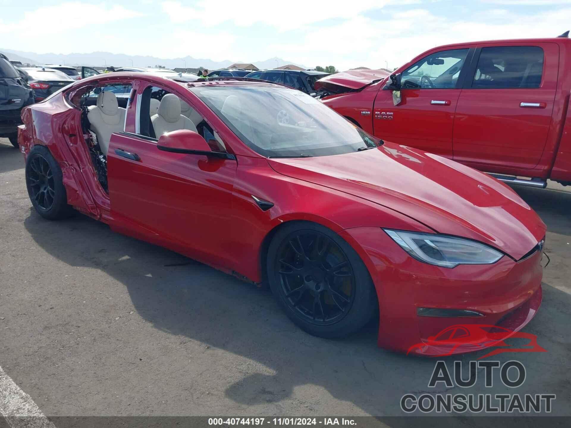 TESLA MODEL S 2021 - 5YJSA1E61MF452054