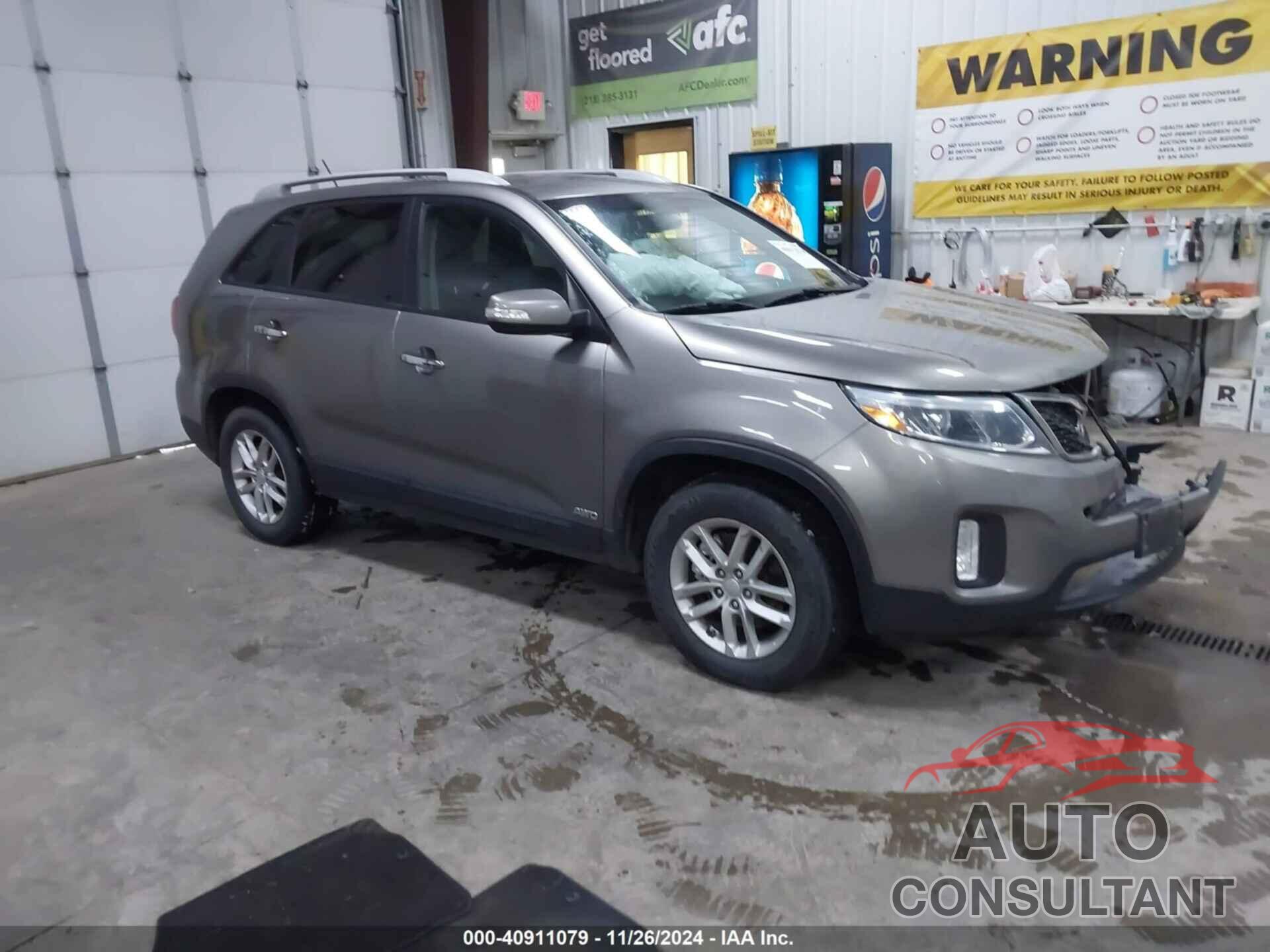 KIA SORENTO 2015 - 5XYKTDA7XFG609781