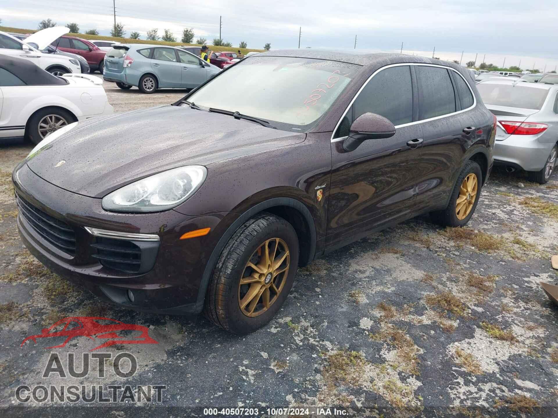 PORSCHE CAYENNE 2016 - WP1AF2A21GKA40440