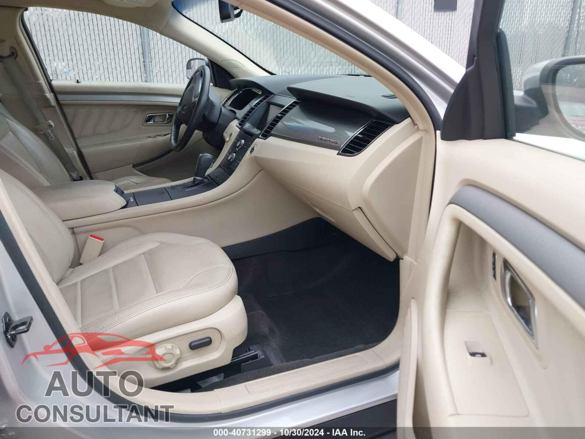 FORD TAURUS 2013 - 1FAHP2E89DG197732