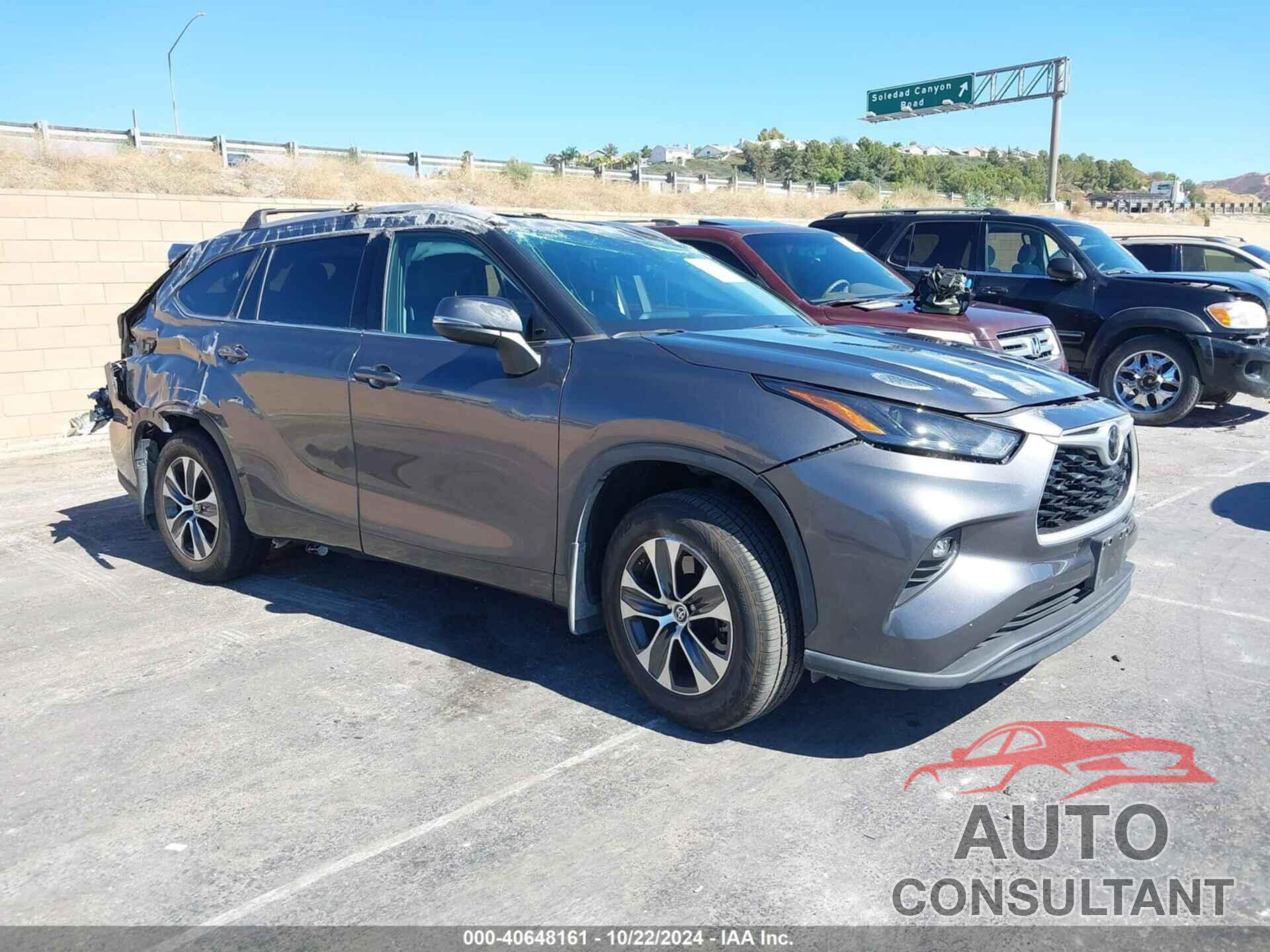 TOYOTA HIGHLANDER 2022 - 5TDHZRAH9NS547628