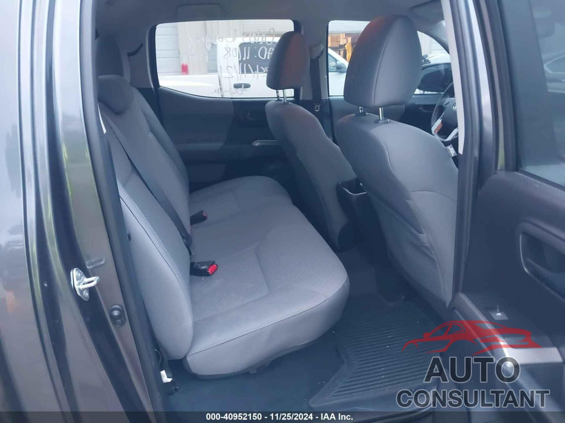 TOYOTA TACOMA 2021 - 3TMAZ5CN0MM143435