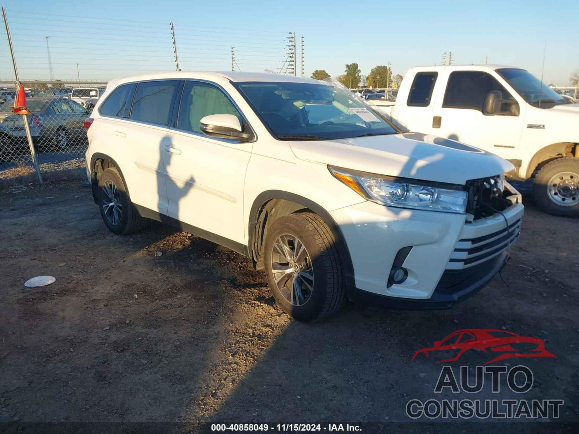 TOYOTA HIGHLANDER 2019 - 5TDZZRFH5KS365353