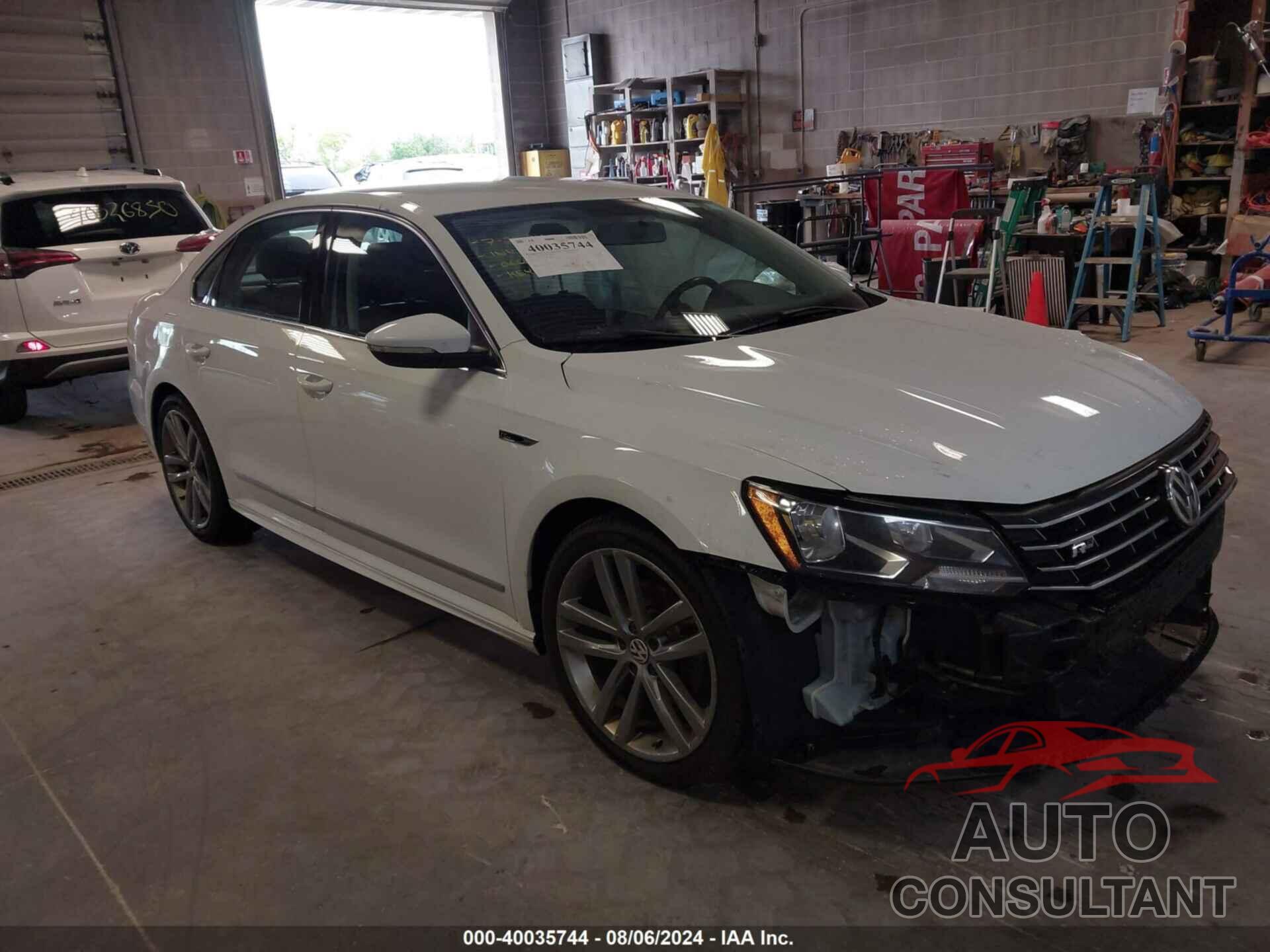 VOLKSWAGEN PASSAT 2017 - 1VWDT7A3XHC004221