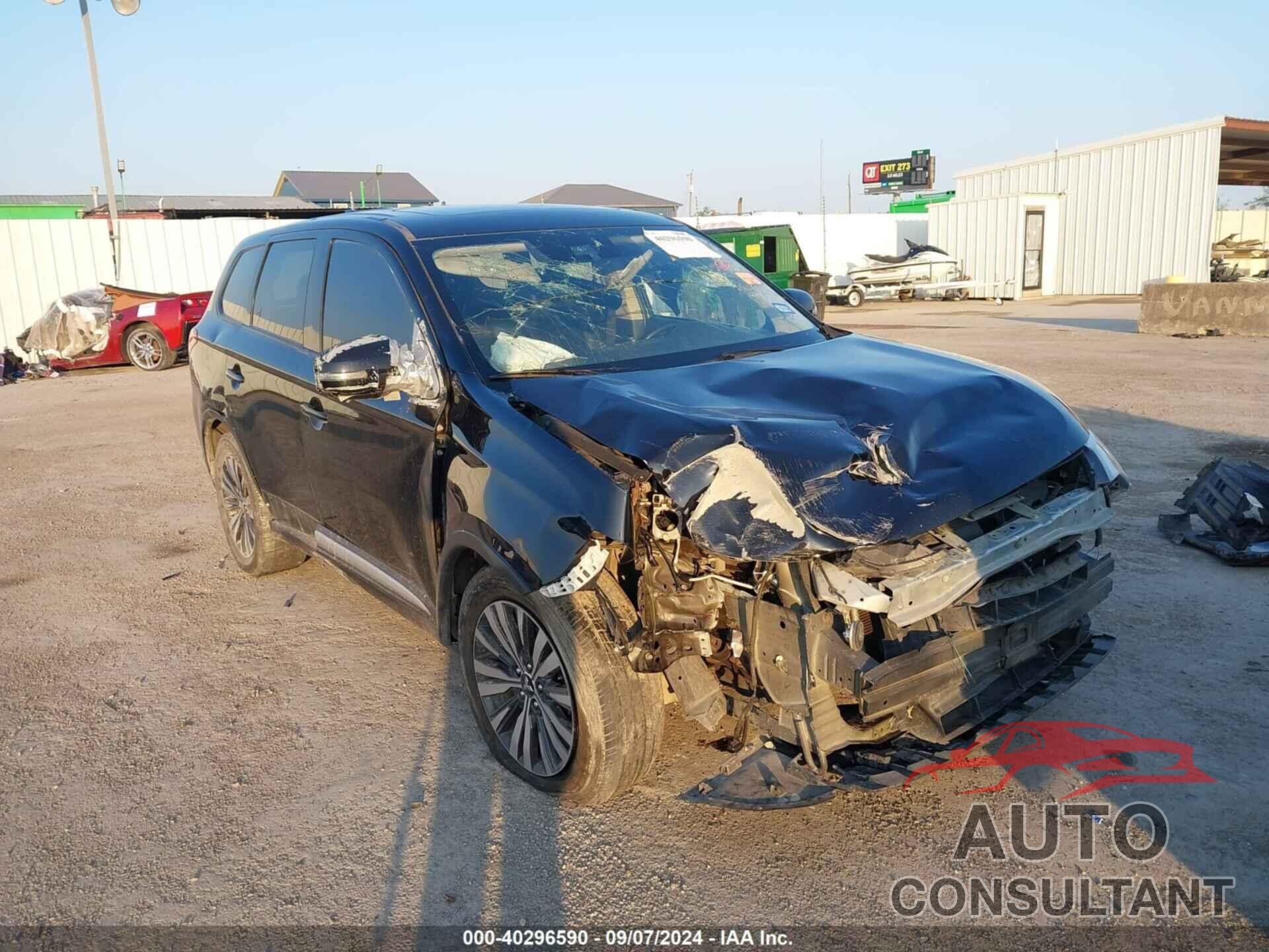 MITSUBISHI OUTLANDER 2020 - JA4AD3A39LZ042308