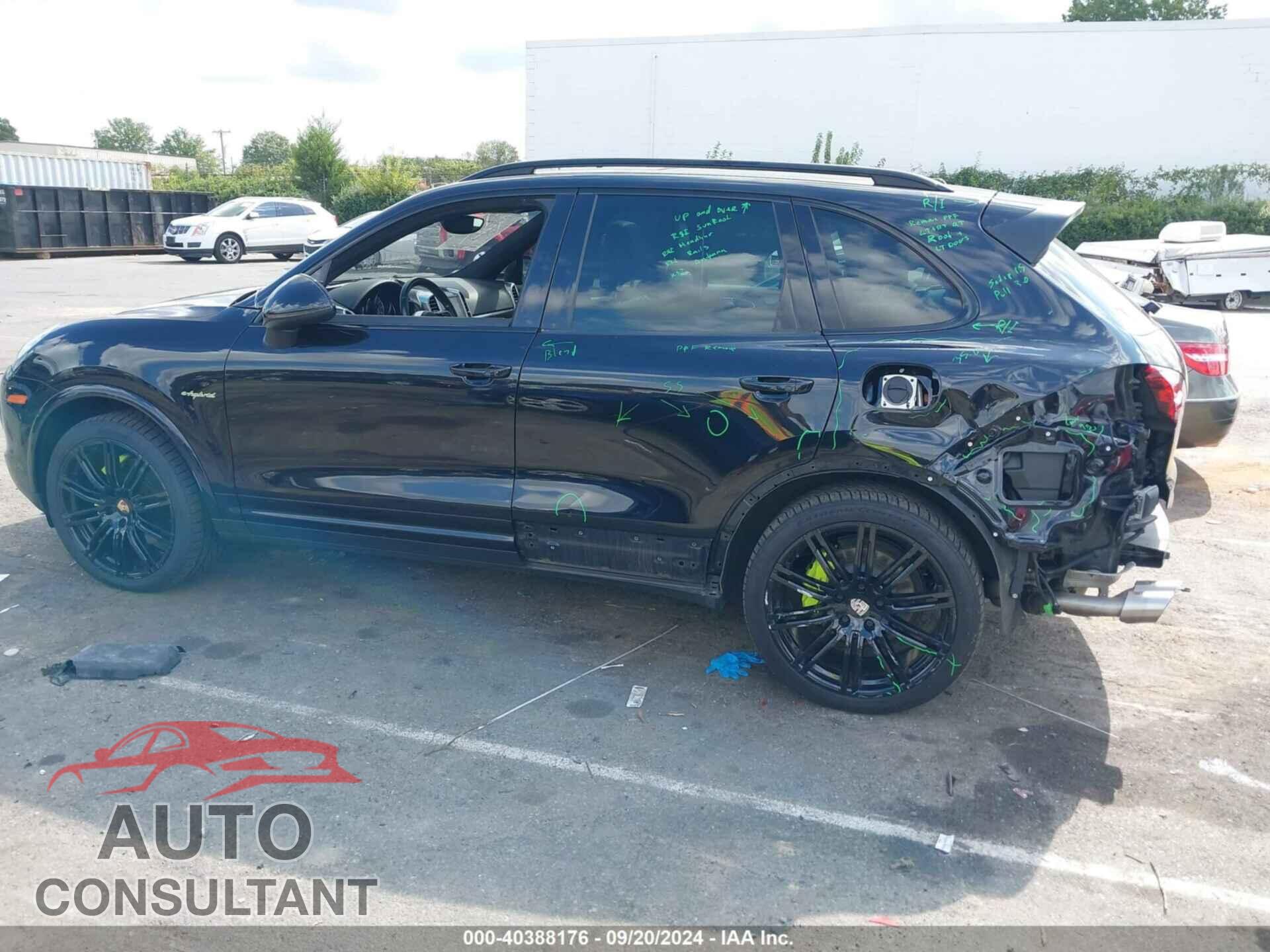 PORSCHE CAYENNE E-HYBRID 2017 - WP1AE2A26HLA75182