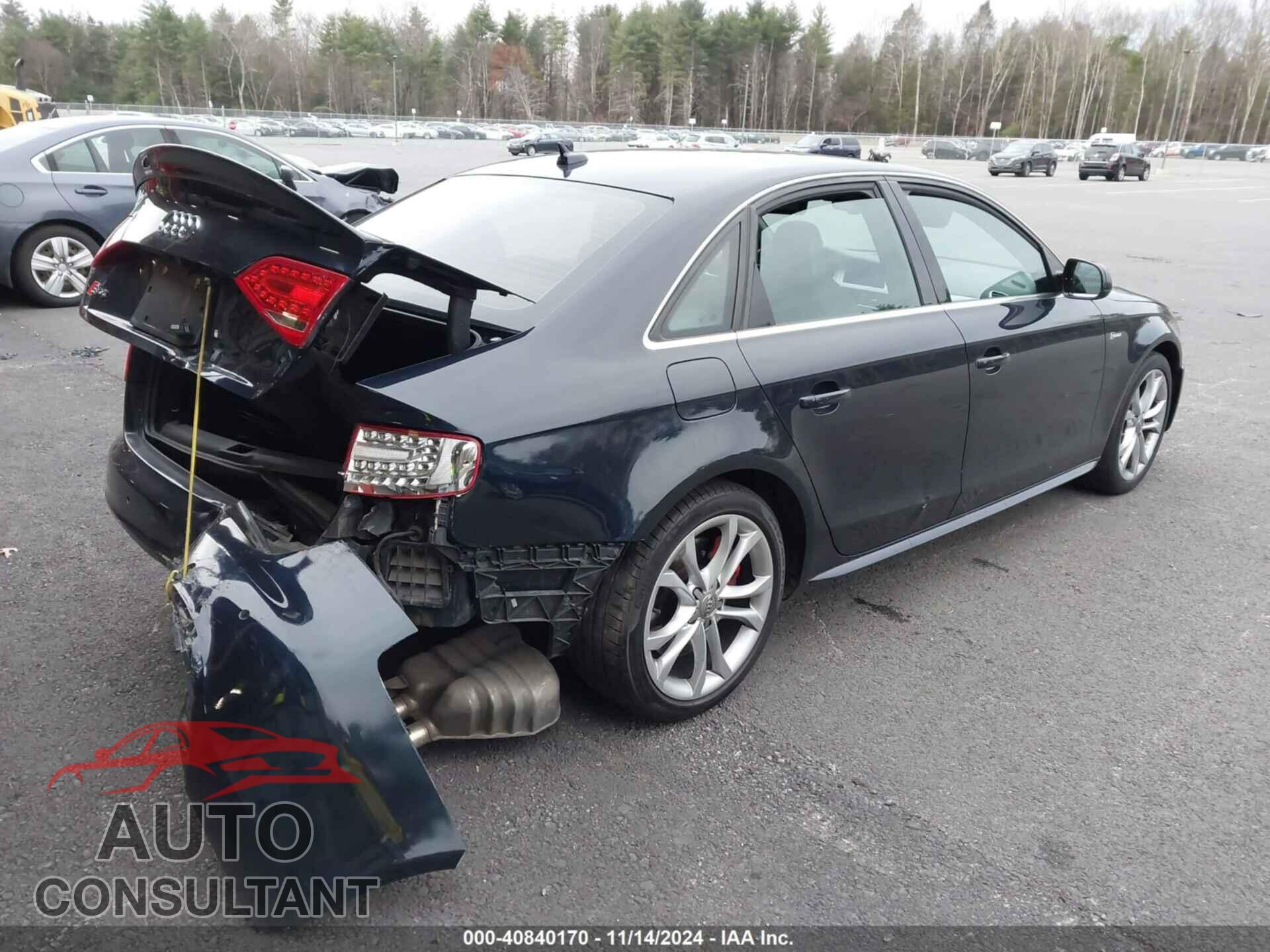 AUDI S4 2011 - WAUDGAFLXBA115932