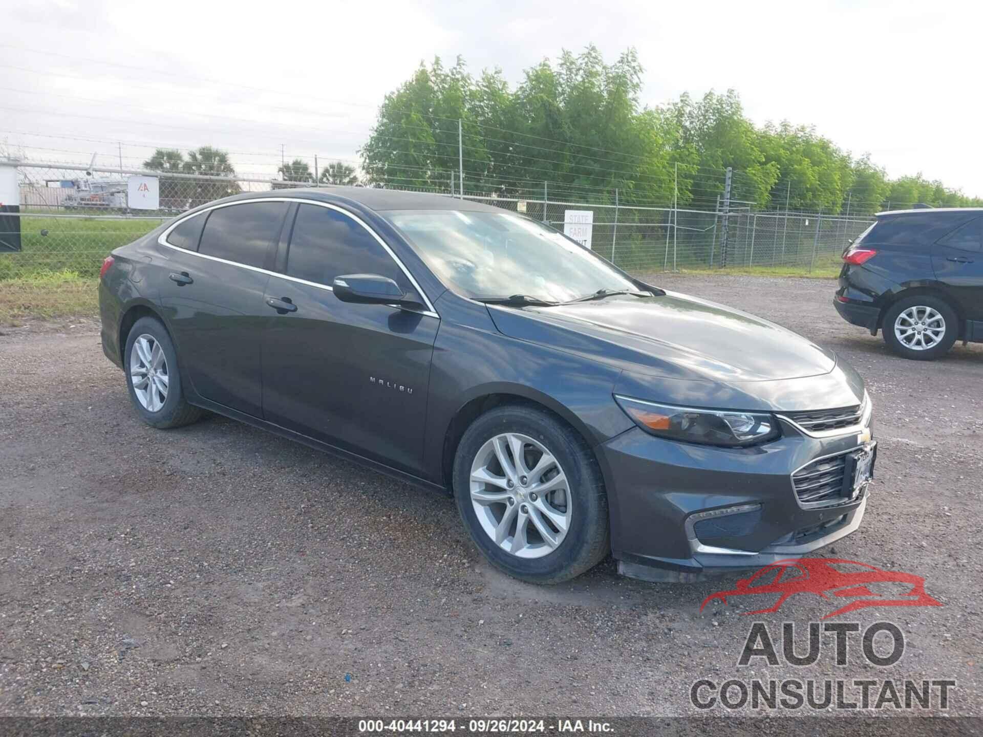 CHEVROLET MALIBU 2018 - 1G1ZD5STXJF140127