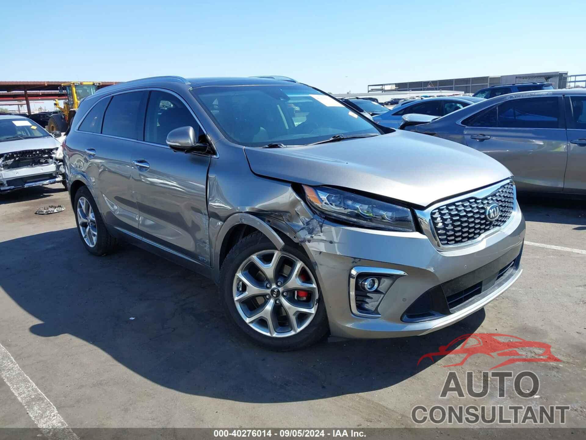 KIA SORENTO 2019 - 5XYPKDA59KG478313