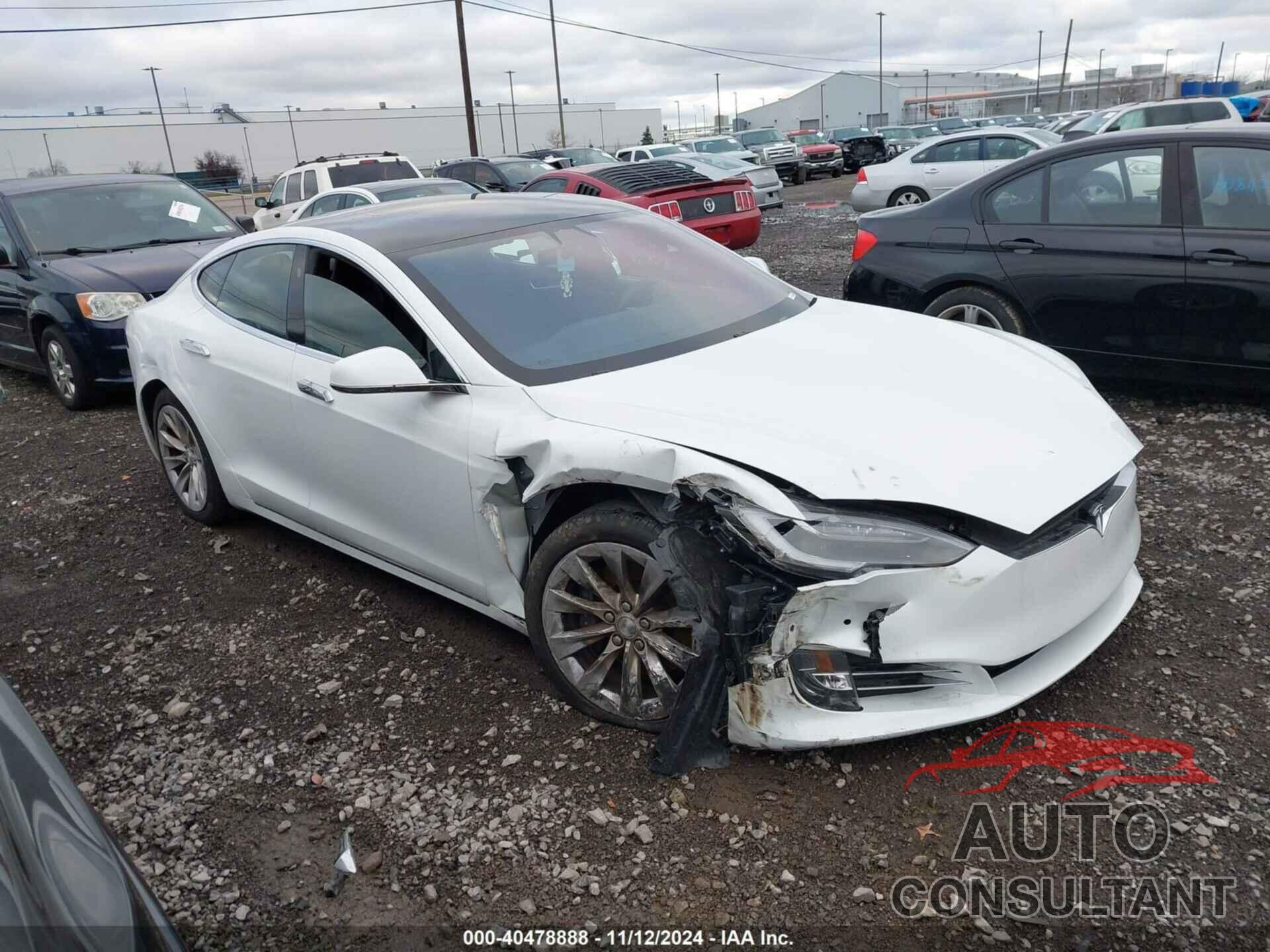TESLA MODEL S 2017 - 5YJSA1E26HF192530