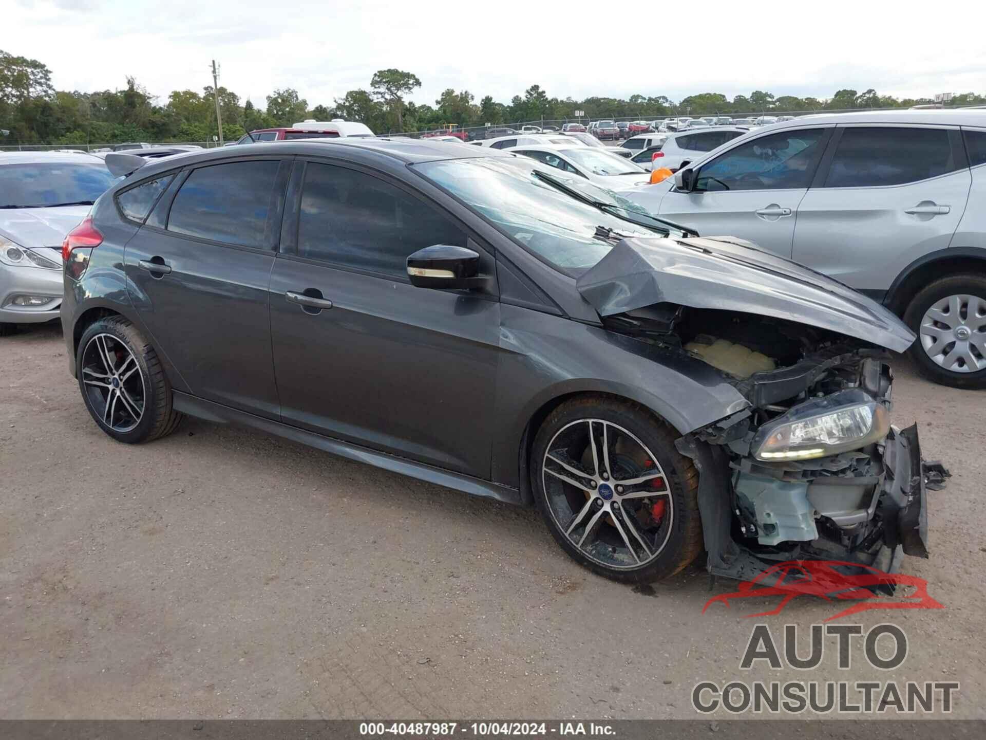 FORD FOCUS ST 2016 - 1FADP3L99GL356437