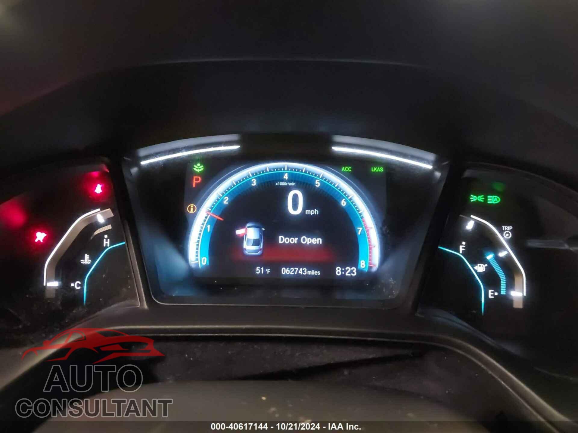 HONDA CIVIC 2019 - 2HGFC2F68KH574953
