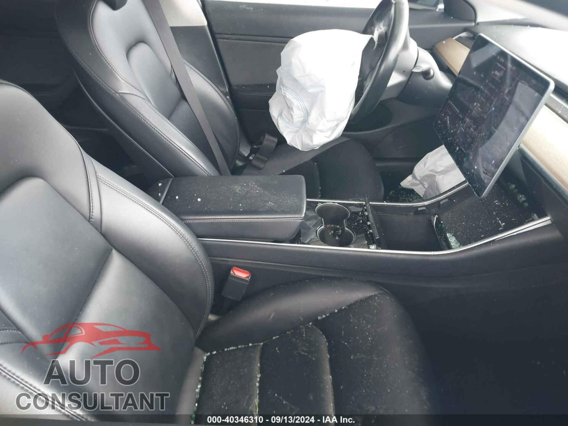 TESLA MODEL 3 2018 - 5YJ3E1EA2JF156677