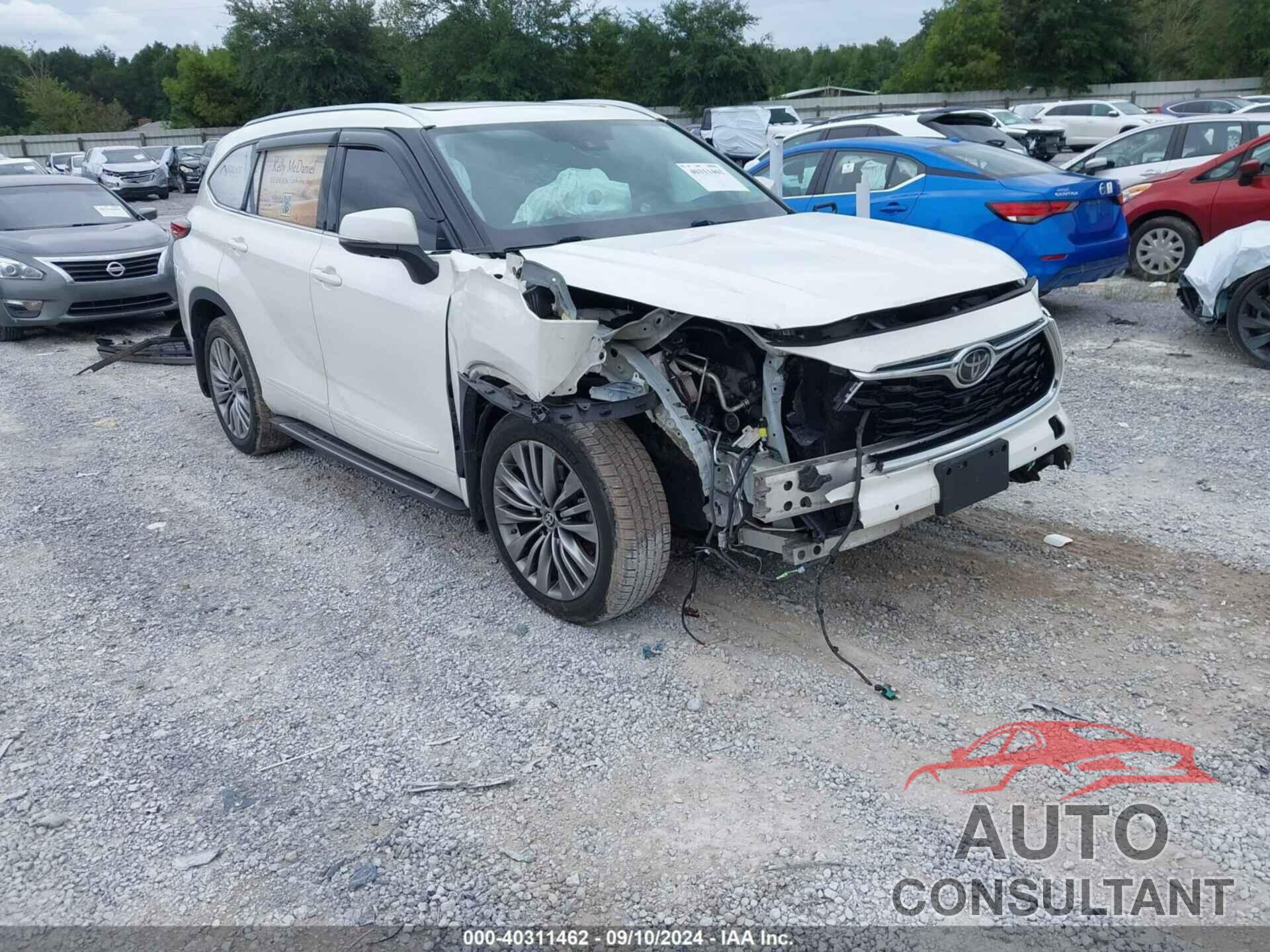 TOYOTA HIGHLANDER 2021 - 5TDFZRBH3MS072756