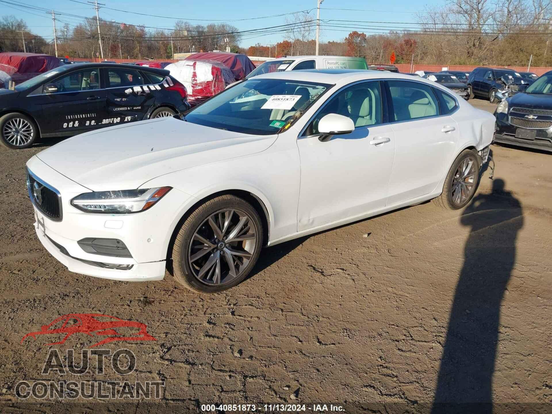 VOLVO S90 2018 - LVY992MK2JP007781
