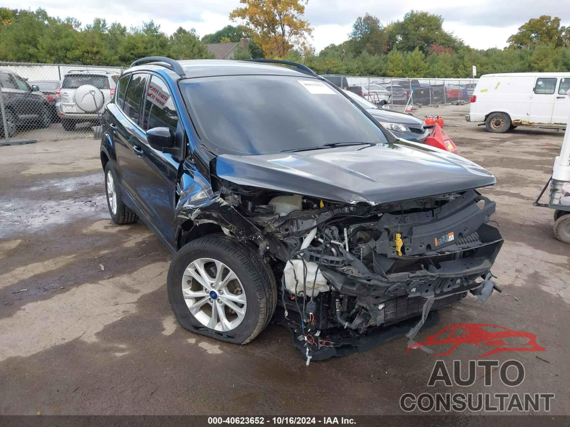 FORD ESCAPE 2018 - 1FMCU0GD3JUD57818