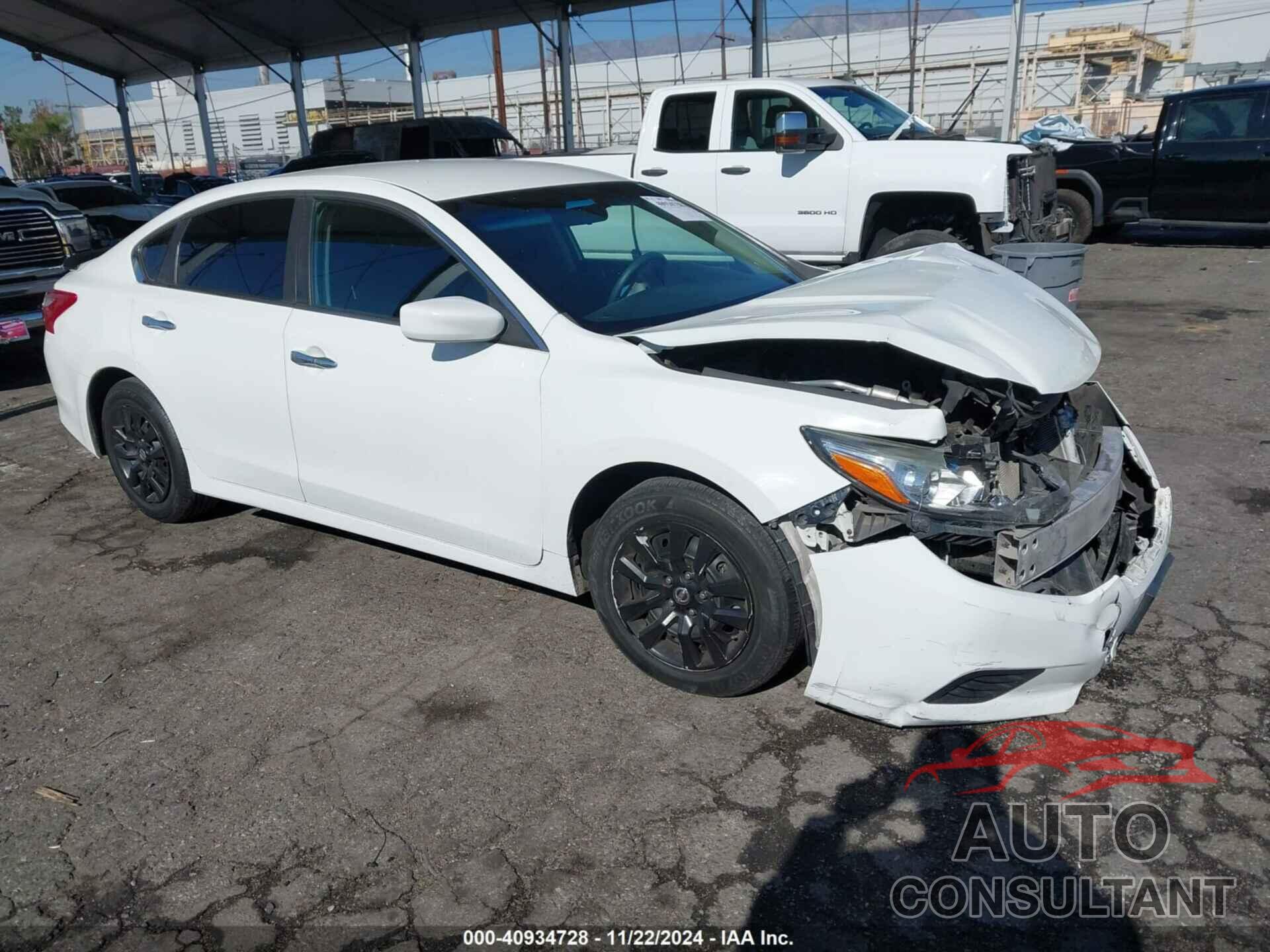 NISSAN ALTIMA 2018 - 1N4AL3AP5JC196631