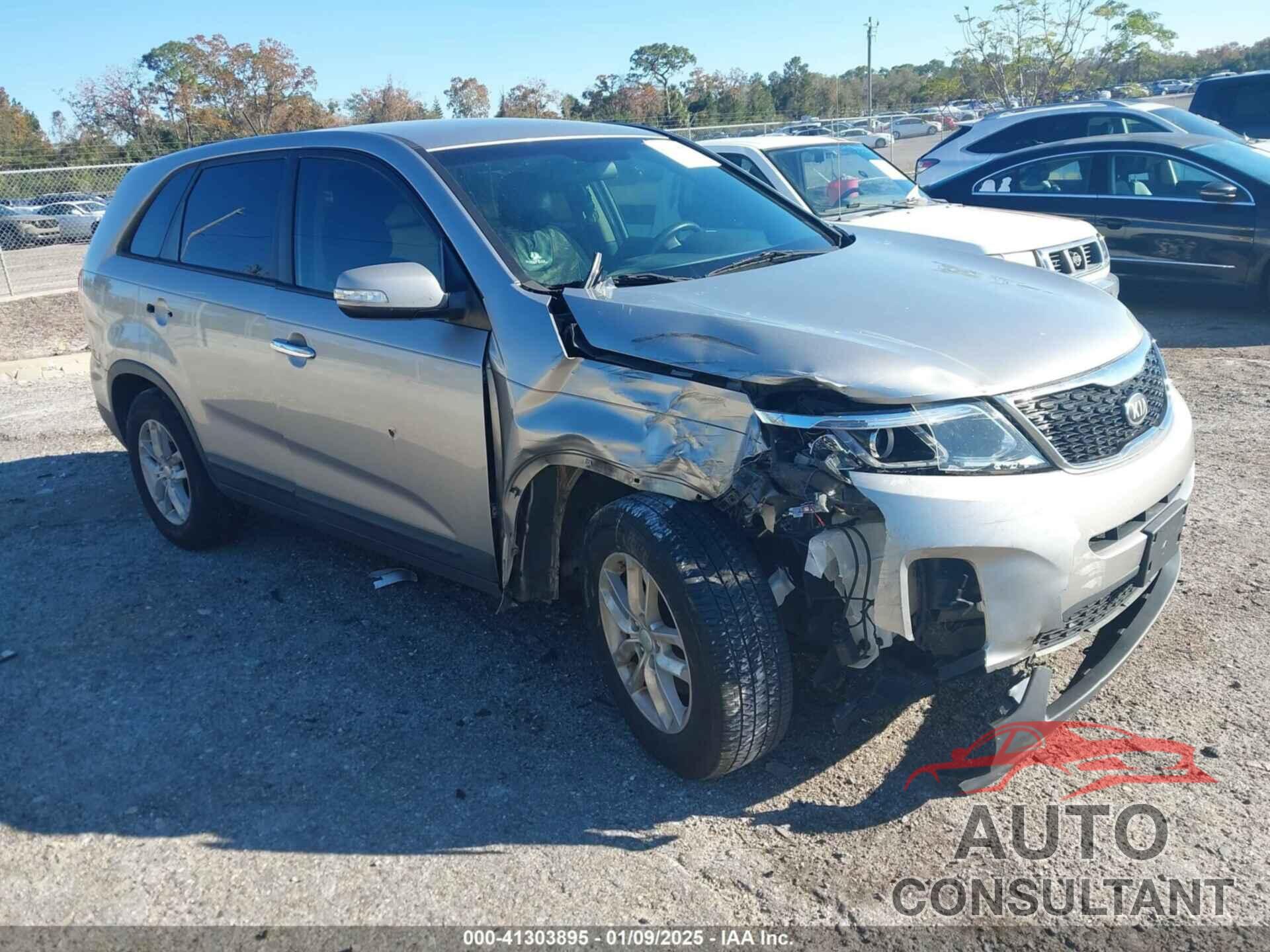 KIA SORENTO 2014 - 5XYKT3A66EG477120