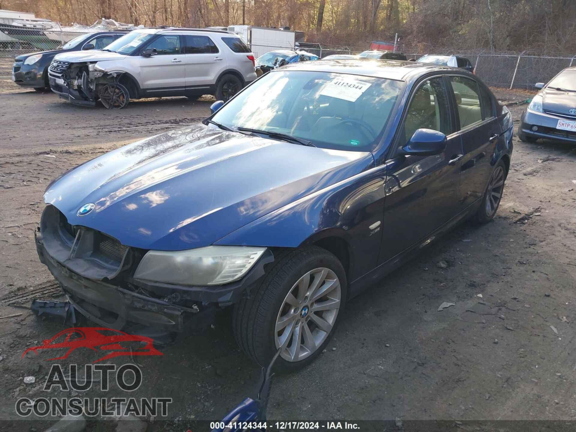 BMW 328I 2011 - WBAPK7C58BF082453