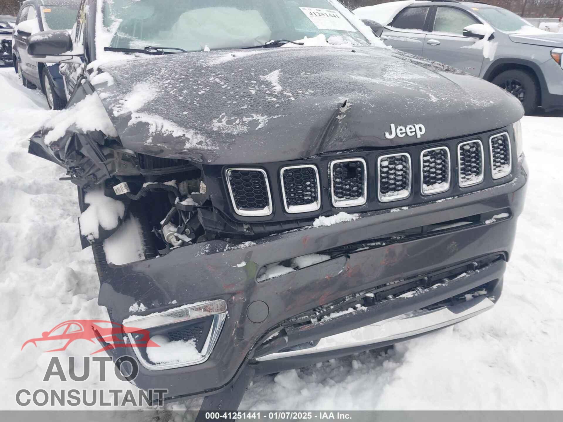JEEP COMPASS 2019 - 3C4NJDCB3KT683020
