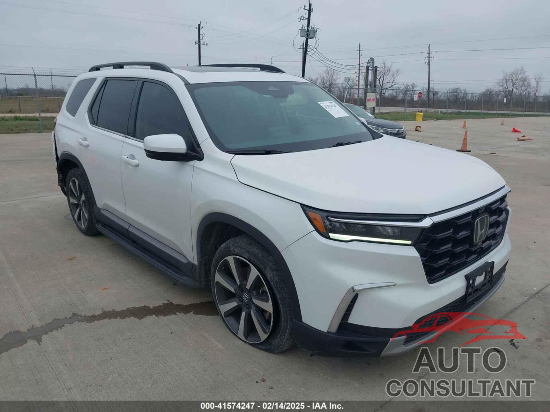 HONDA PILOT 2023 - 5FNYG1H88PB000855