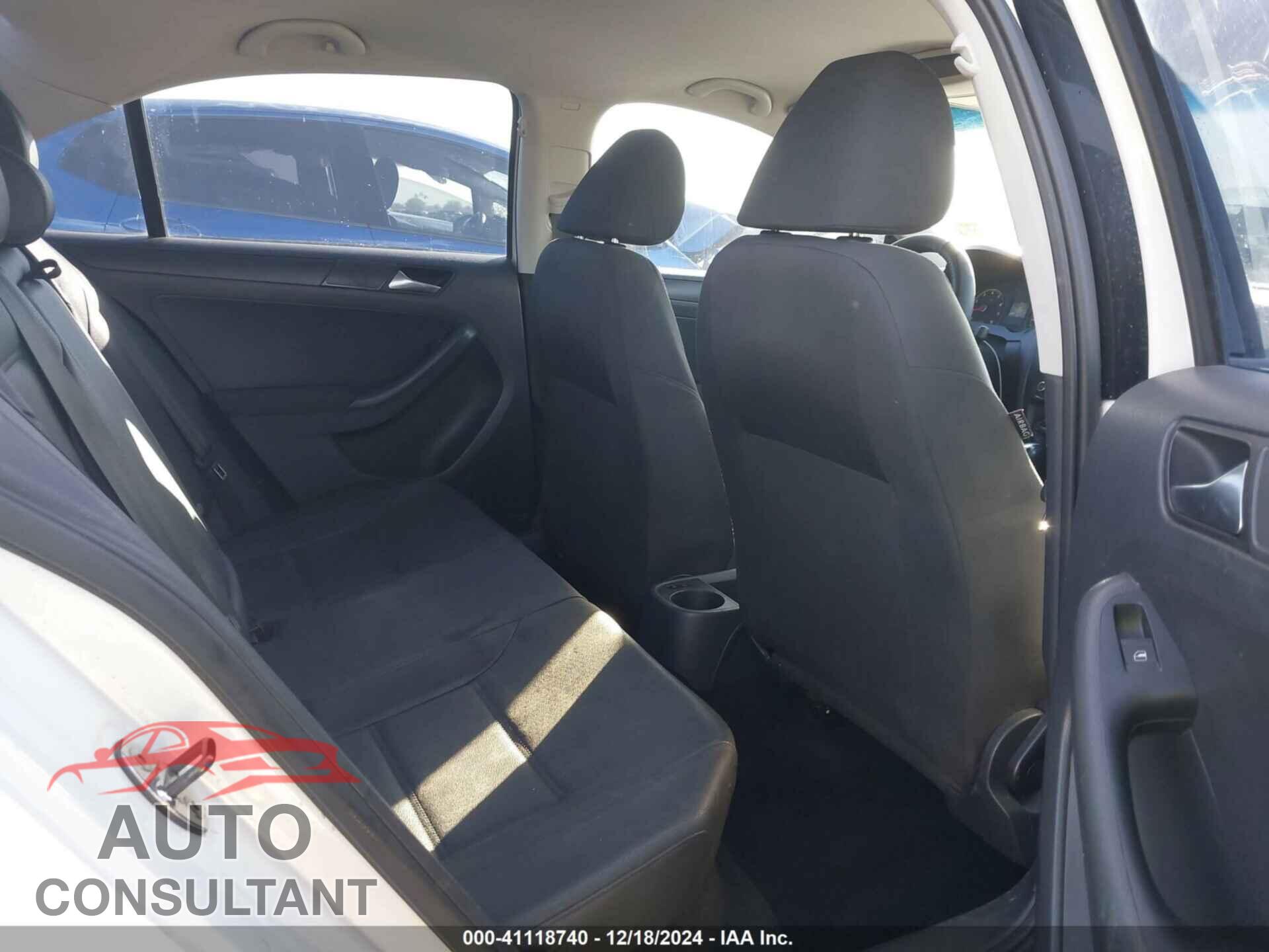 VOLKSWAGEN JETTA 2012 - 3VW2K7AJ3CM355391