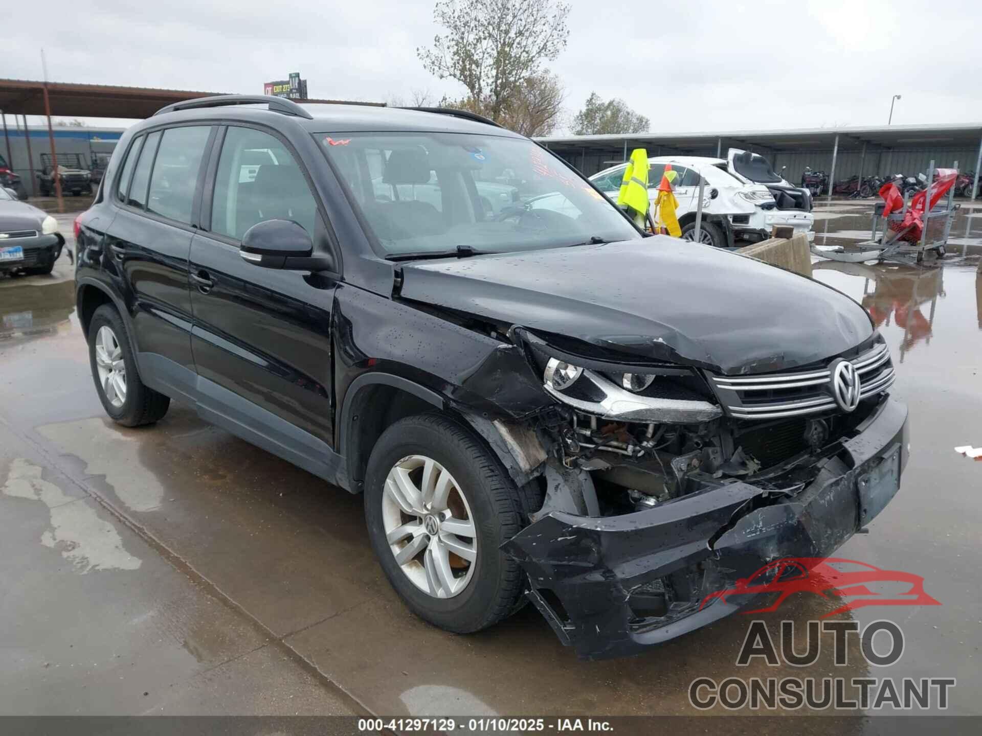 VOLKSWAGEN TIGUAN 2016 - WVGAV7AX3GW606096