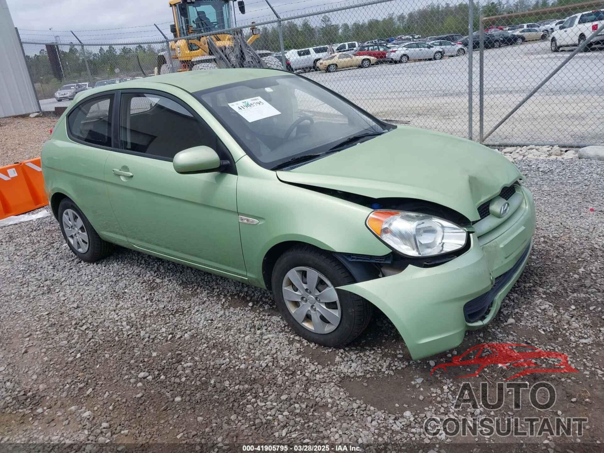 HYUNDAI ACCENT 2010 - KMHCM3AC1AU174600