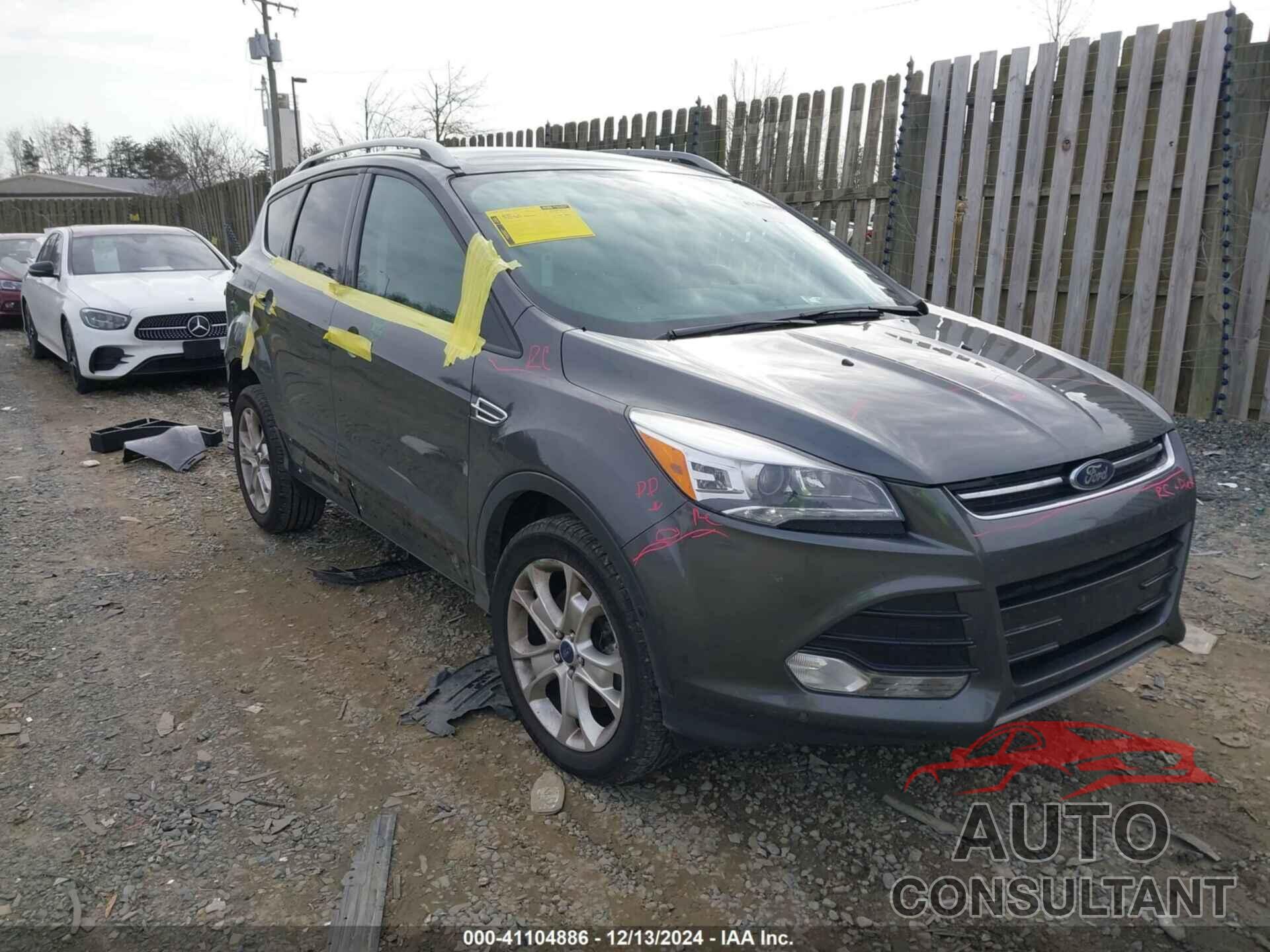 FORD ESCAPE 2016 - 1FMCU9J94GUC49886