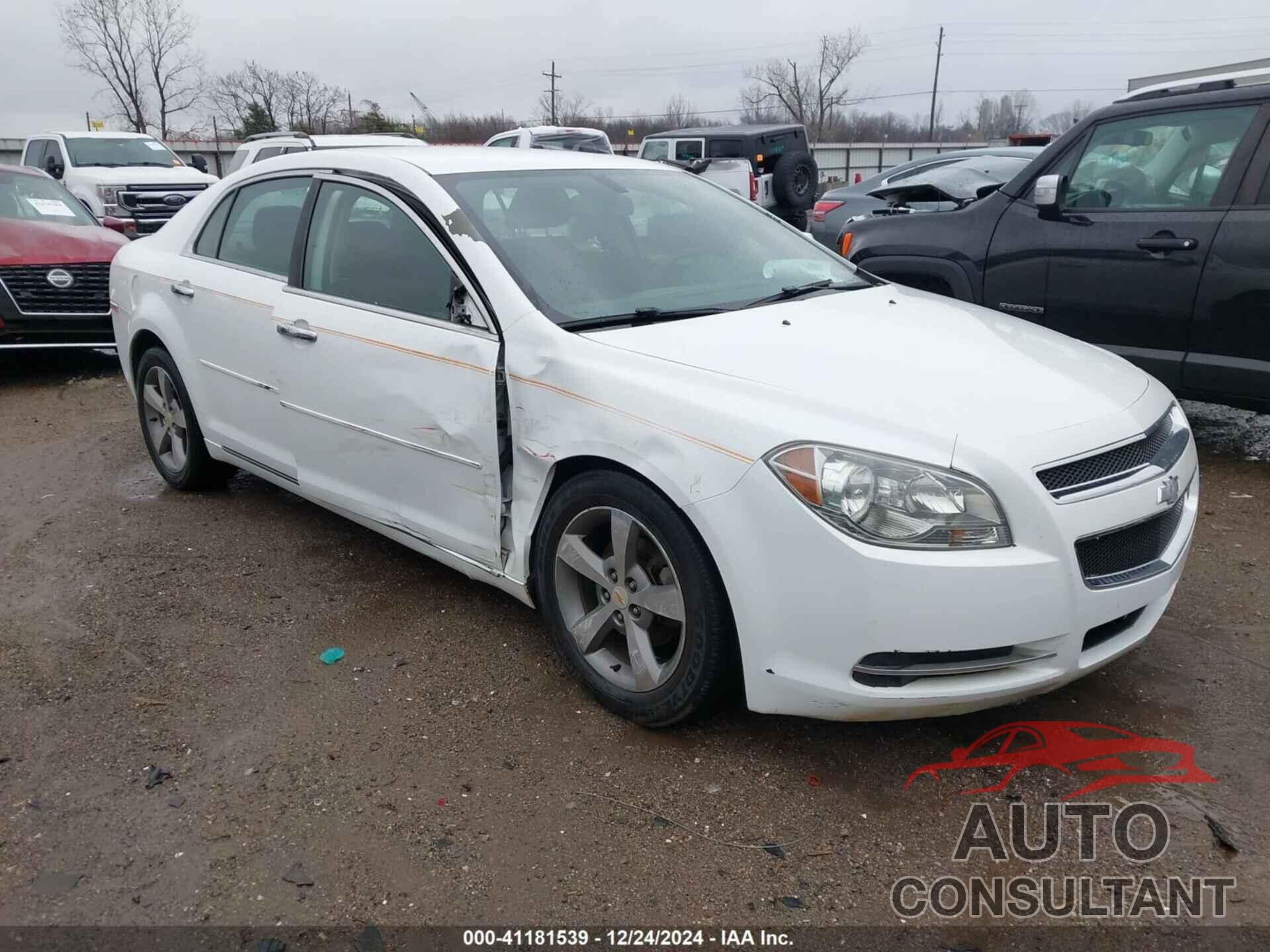 CHEVROLET MALIBU 2012 - 1G1ZC5EU1CF126241