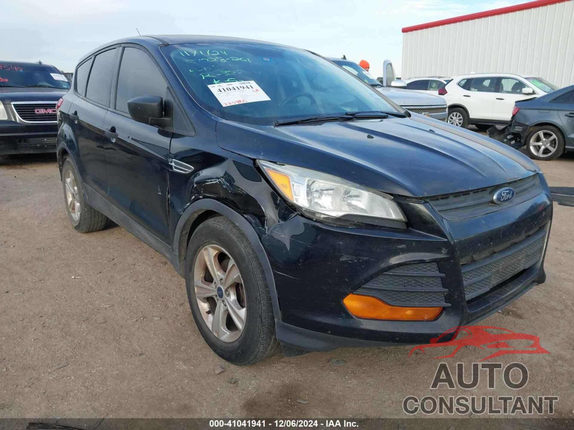 FORD ESCAPE 2016 - 1FMCU0F74GUC07107