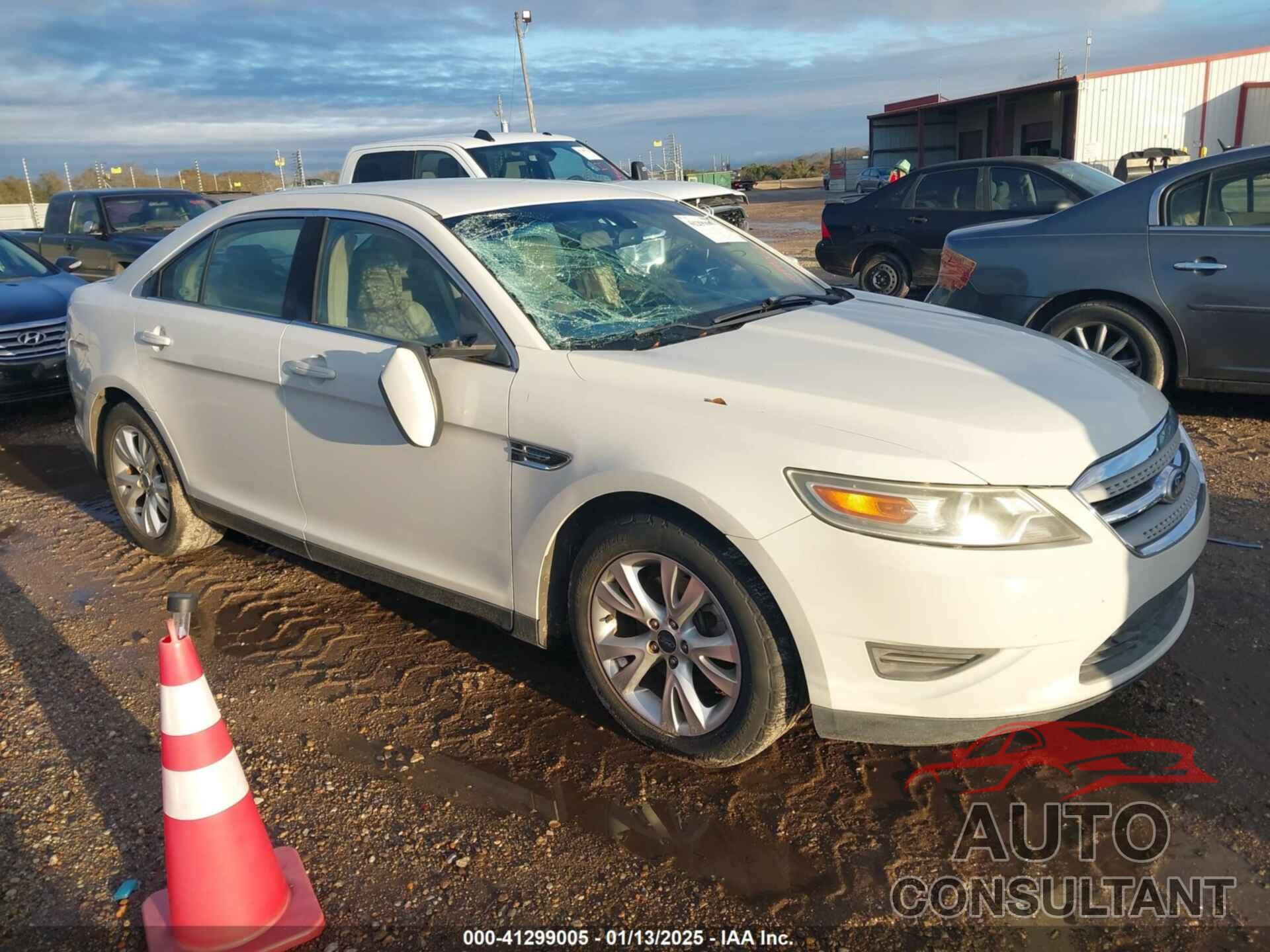 FORD TAURUS 2011 - 1FAHP2EWXBG105412