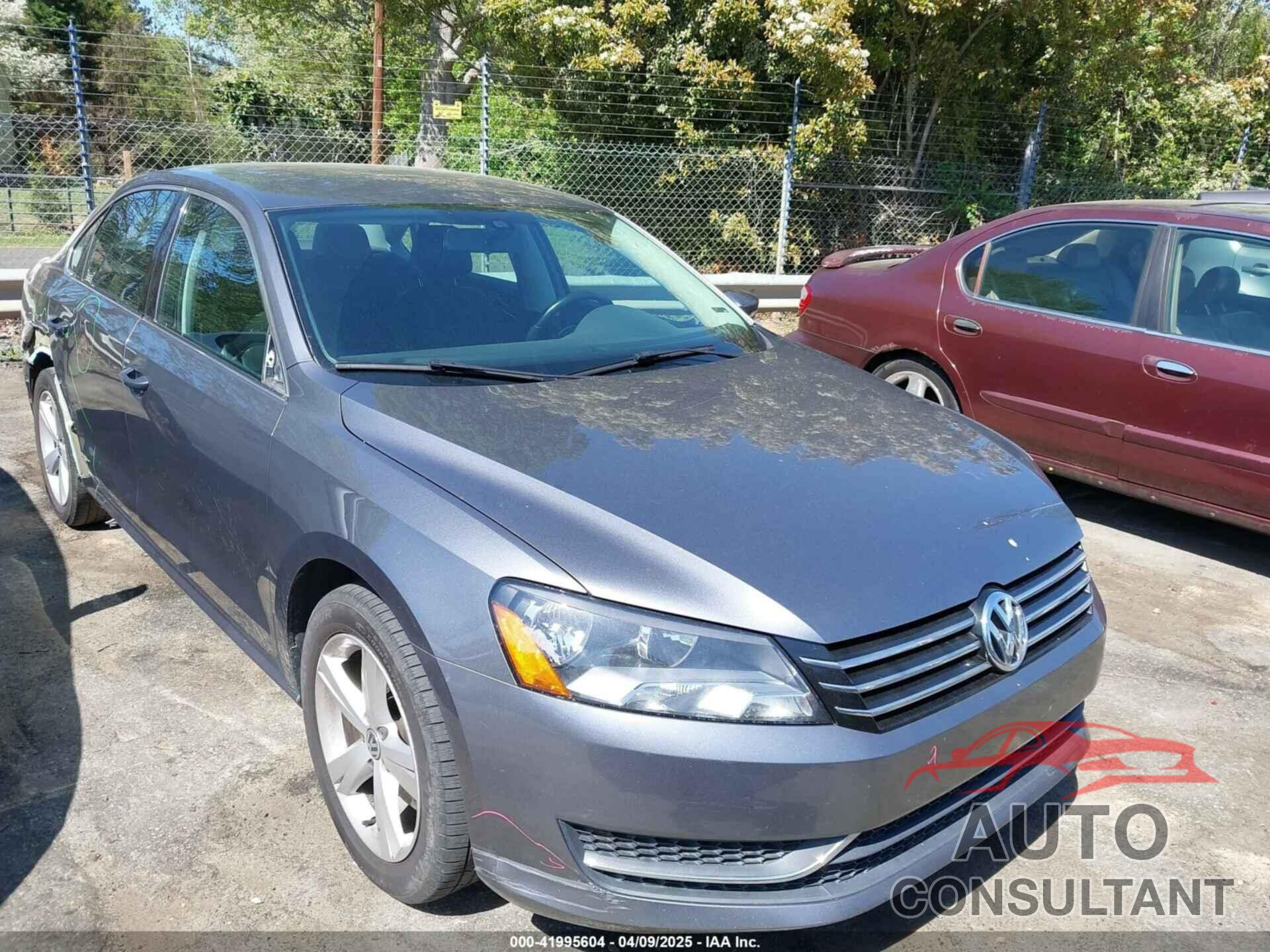 VOLKSWAGEN PASSAT 2015 - 1VWBS7A30FC061177
