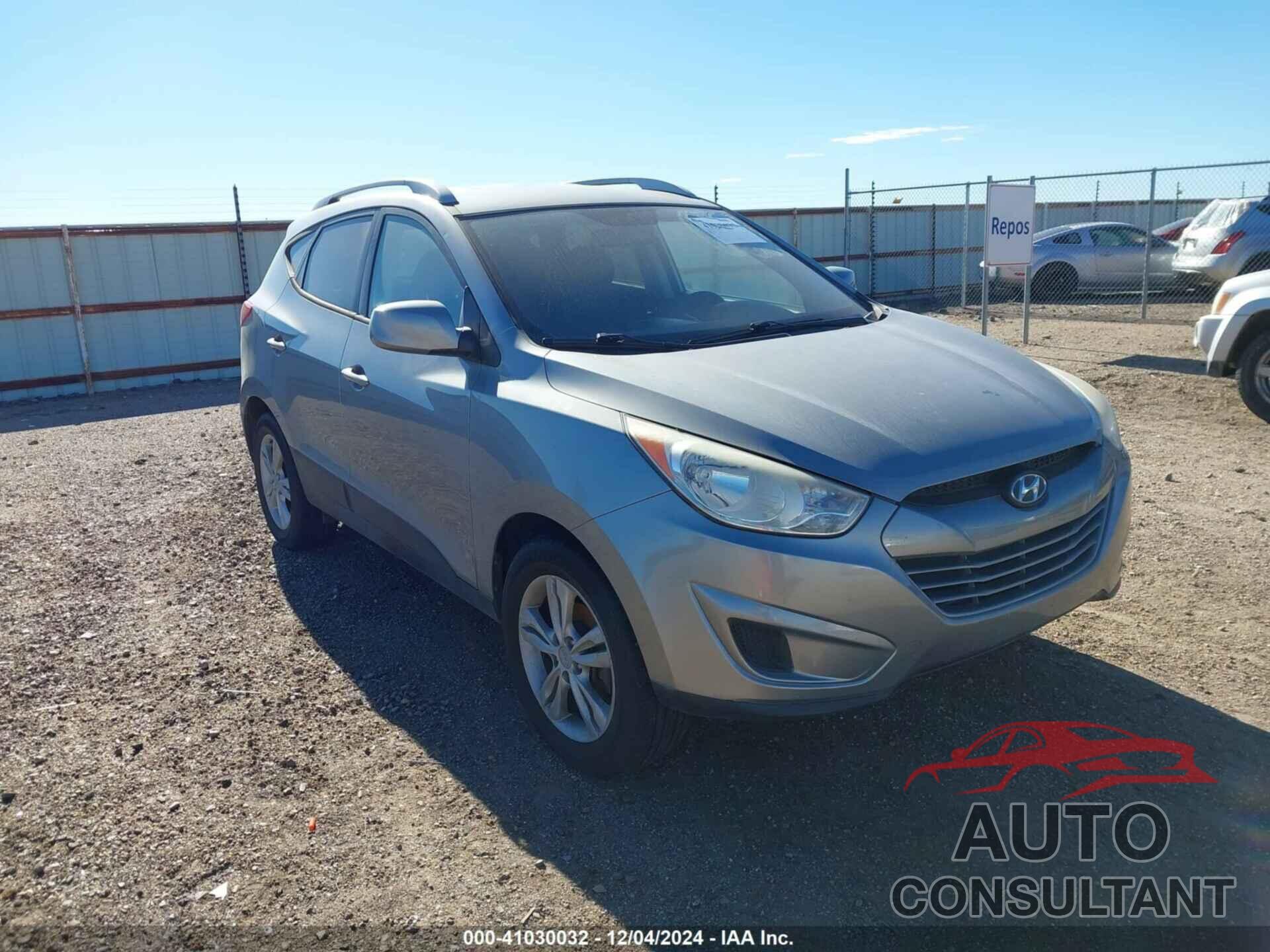 HYUNDAI TUCSON 2010 - KM8JU3AC0AU094549