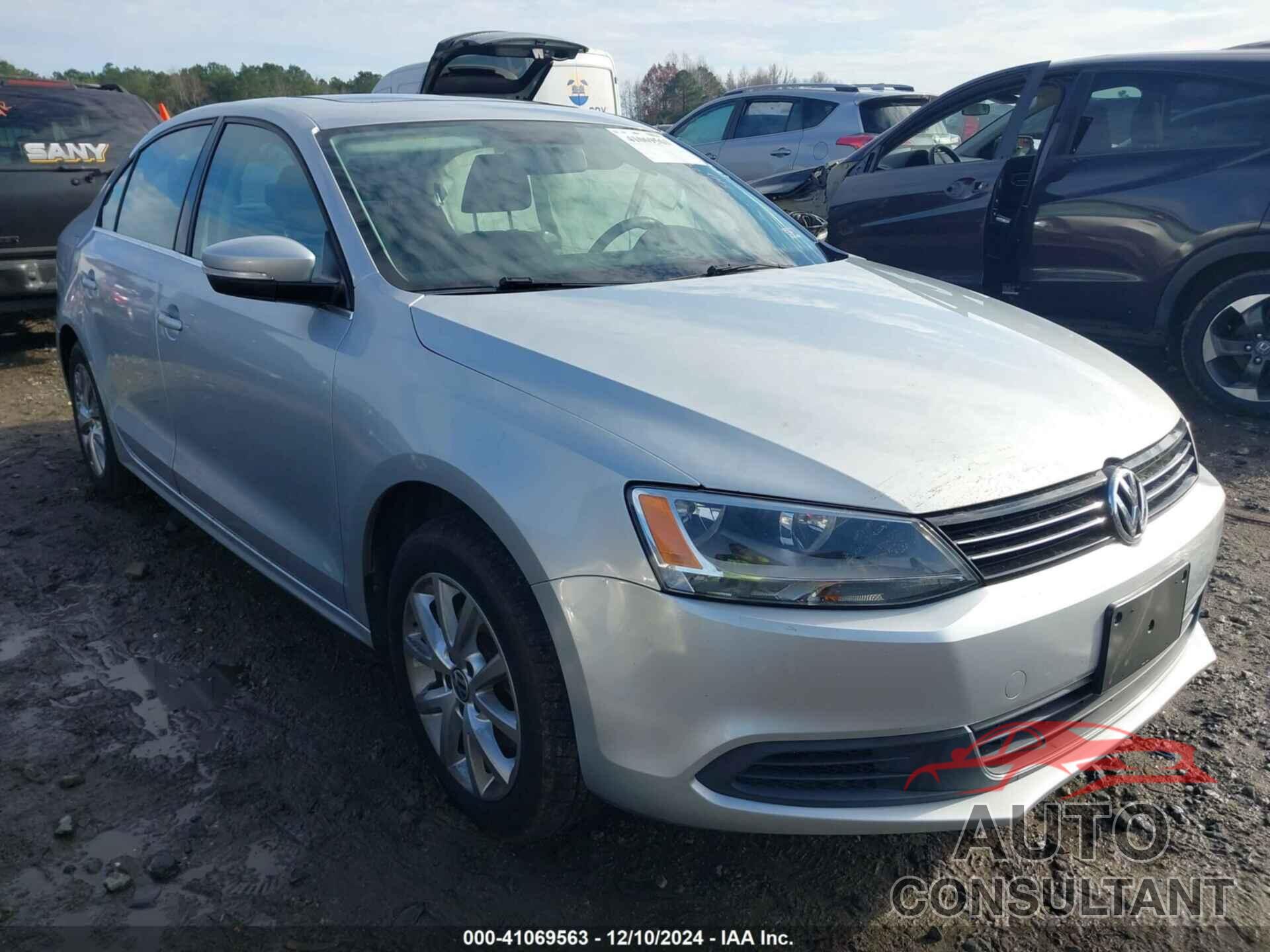 VOLKSWAGEN JETTA 2014 - 3VWD07AJ7EM390579