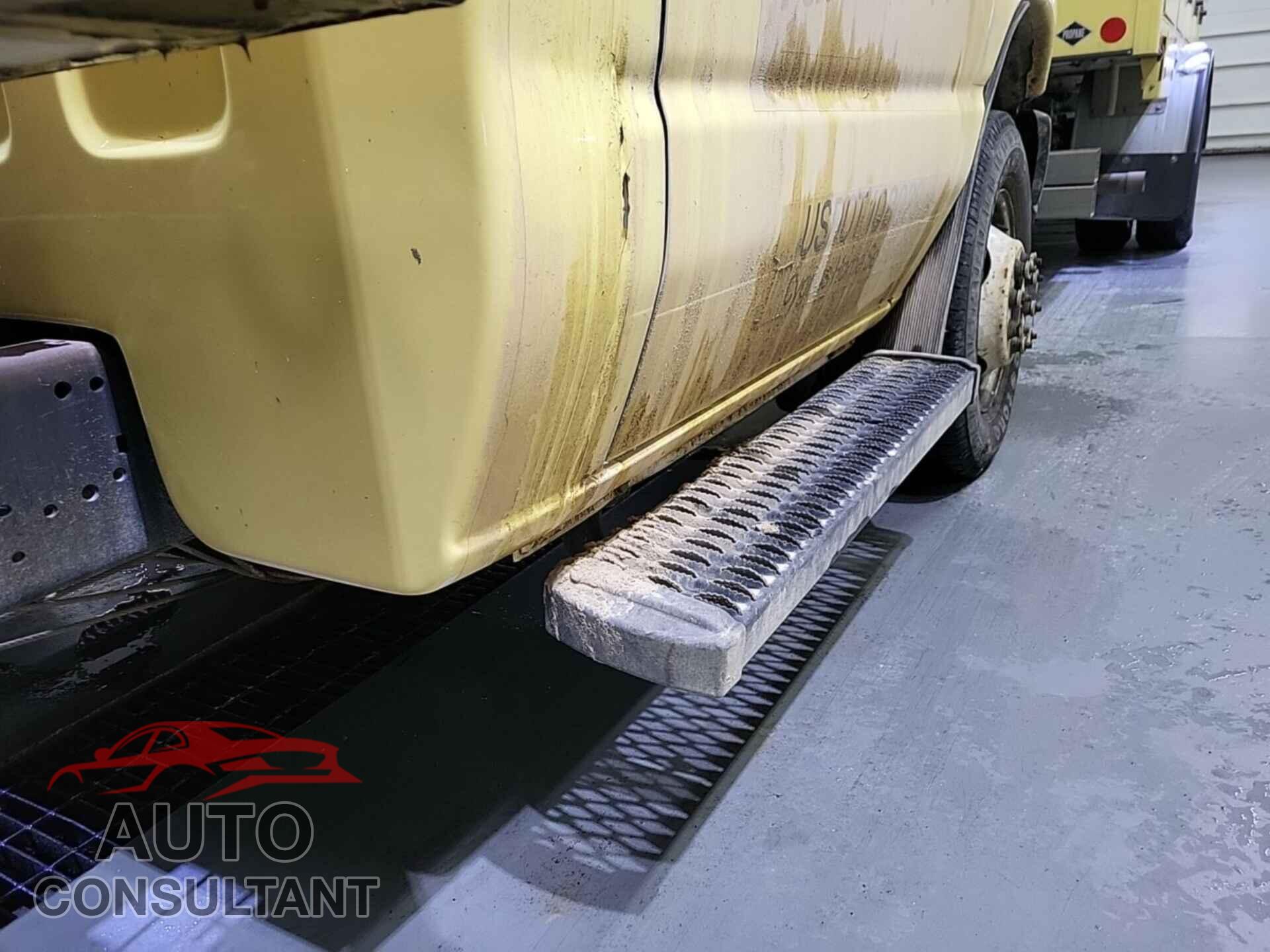 FORD E-450 CUTAWAY 2018 - 1FDXE4FS7JDC19656