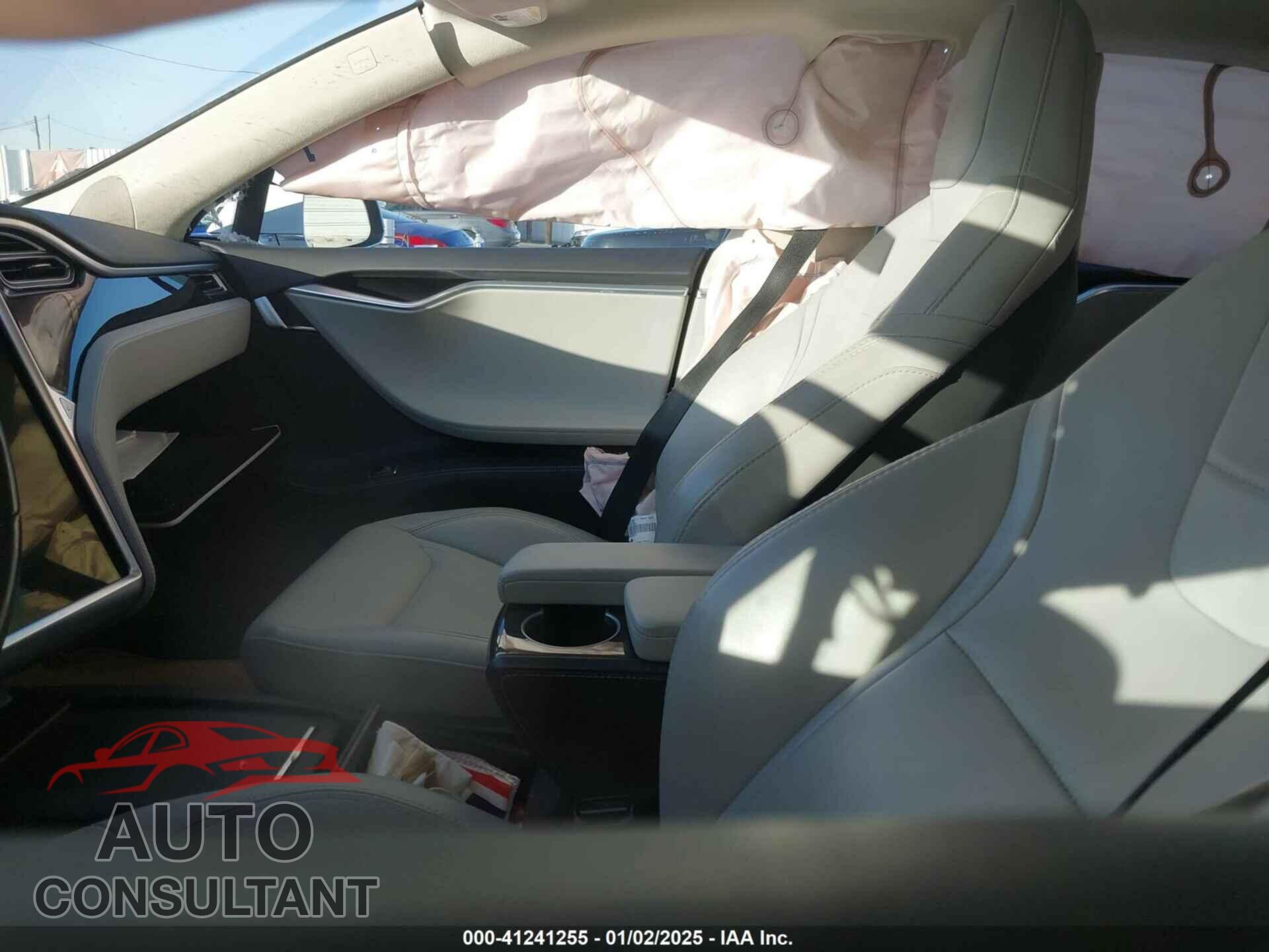 TESLA MODEL S 2016 - 5YJSA1E11GF176094