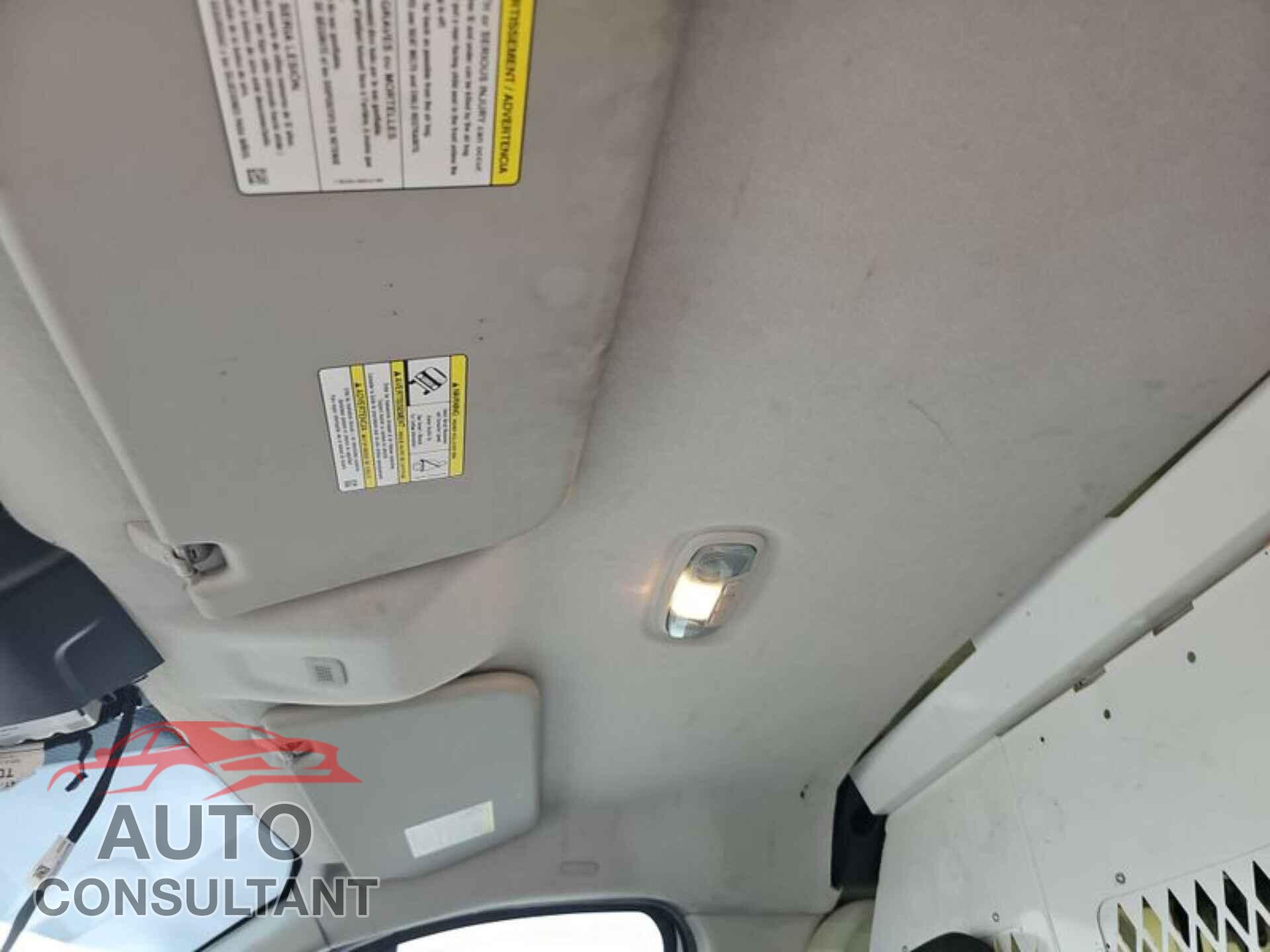 FORD TRANSIT 2017 - 1FTYR2ZM8HKA61378