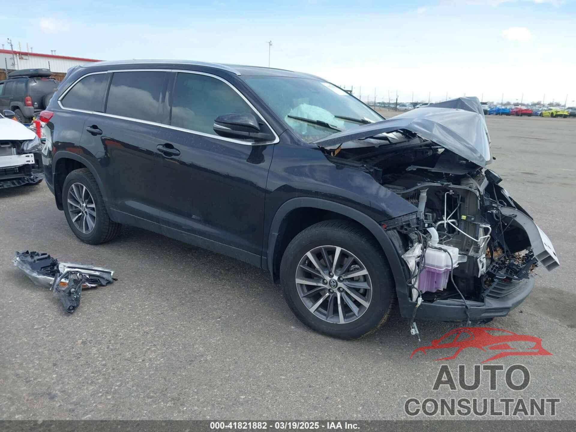 TOYOTA HIGHLANDER 2019 - 5TDJZRFH4KS936151