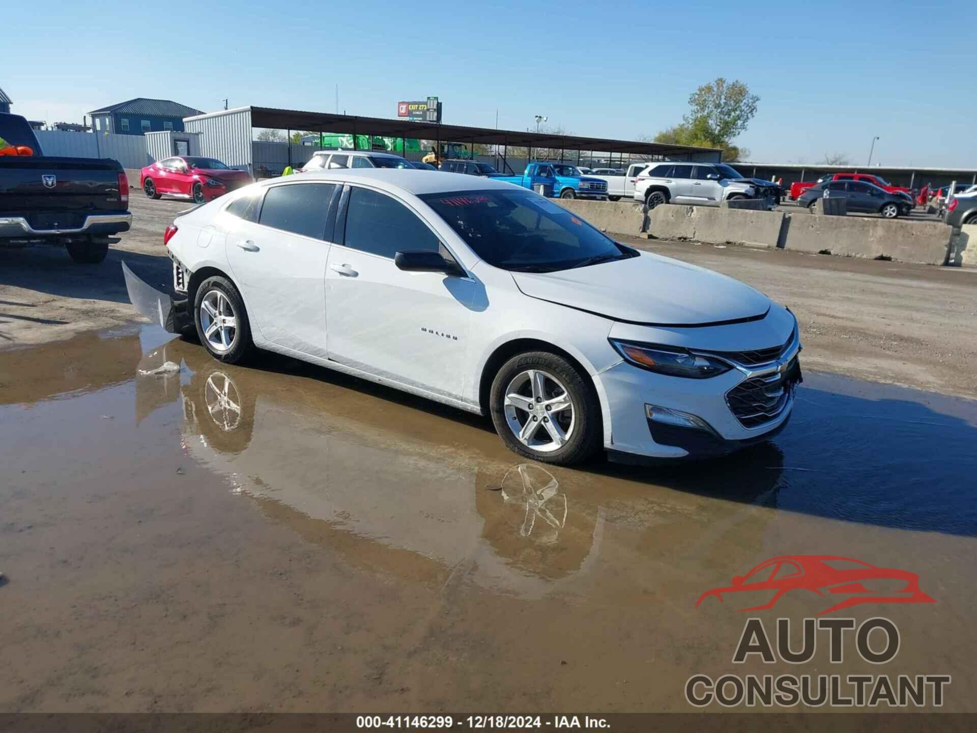 CHEVROLET MALIBU 2020 - 1G1ZB5ST1LF007488