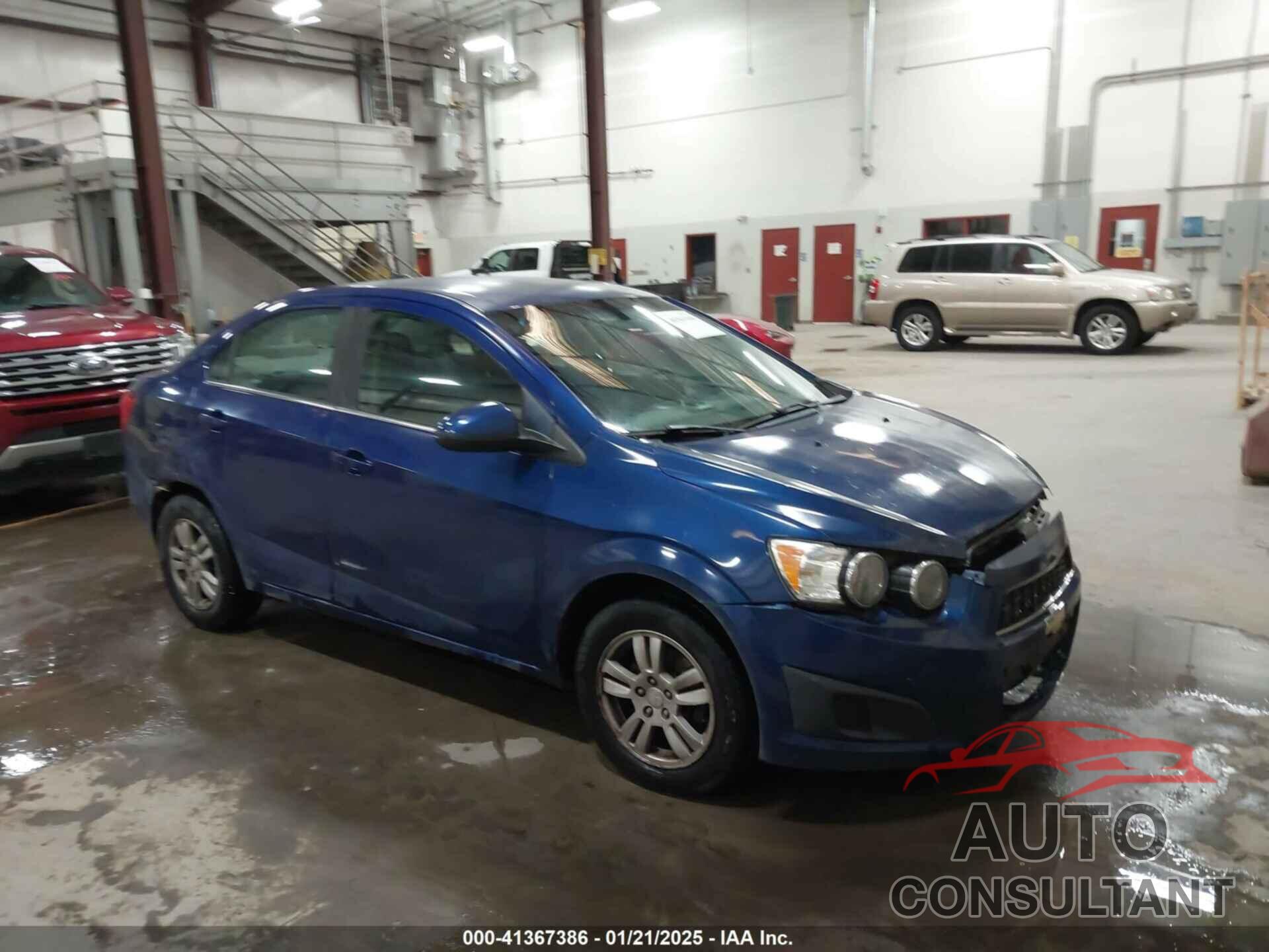 CHEVROLET SONIC 2014 - 1G1JC5SG9E4213993